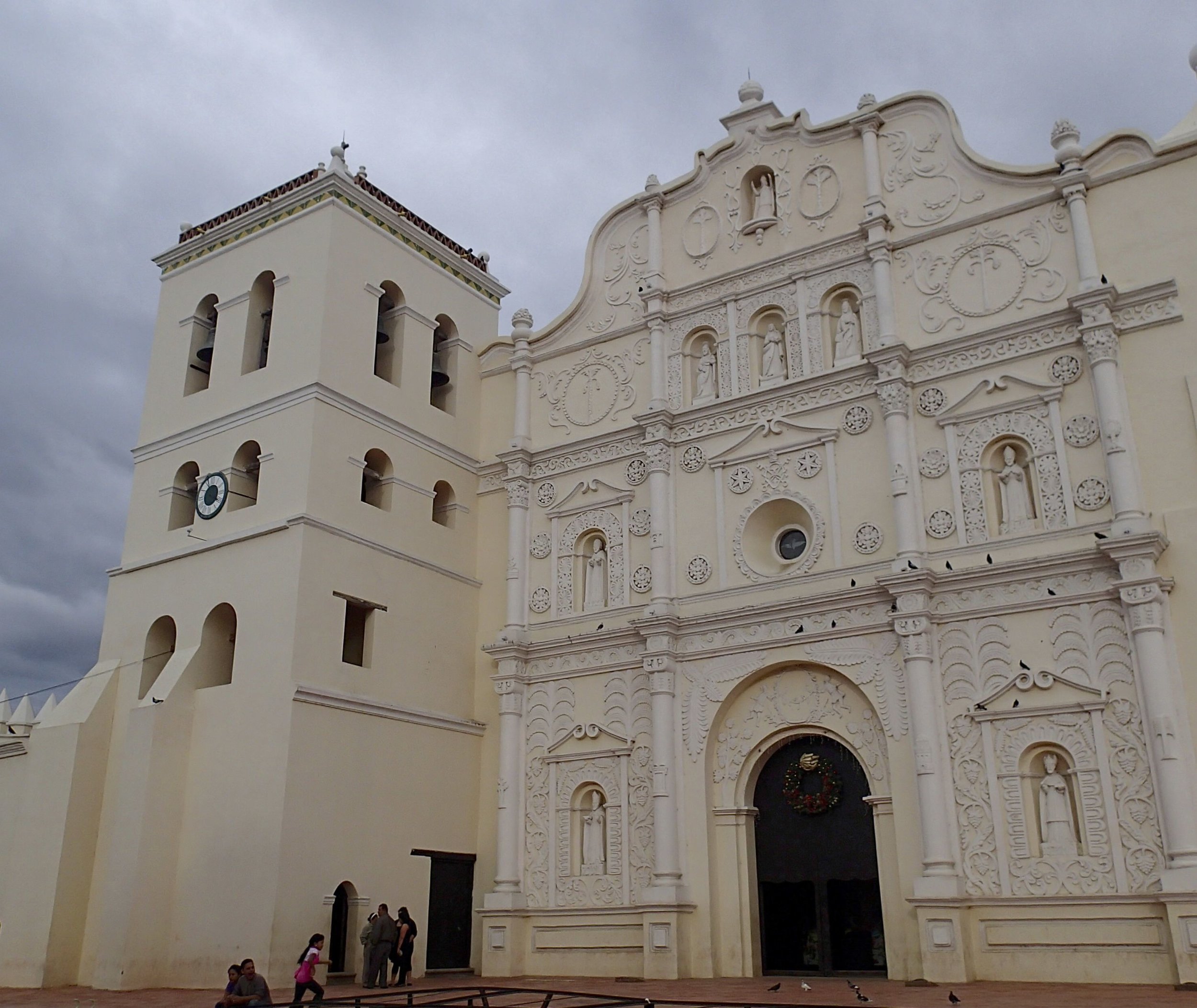 main cathedral of Comayagua.jpg