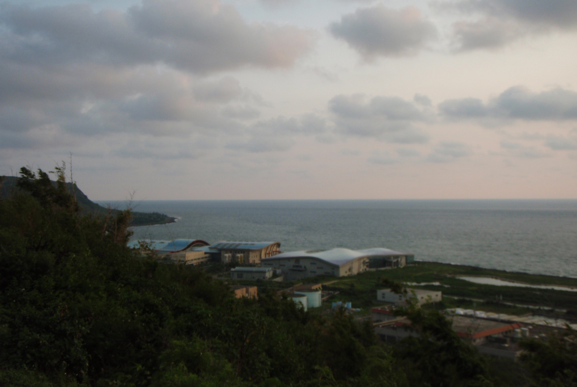 aquarium at sunset.jpg