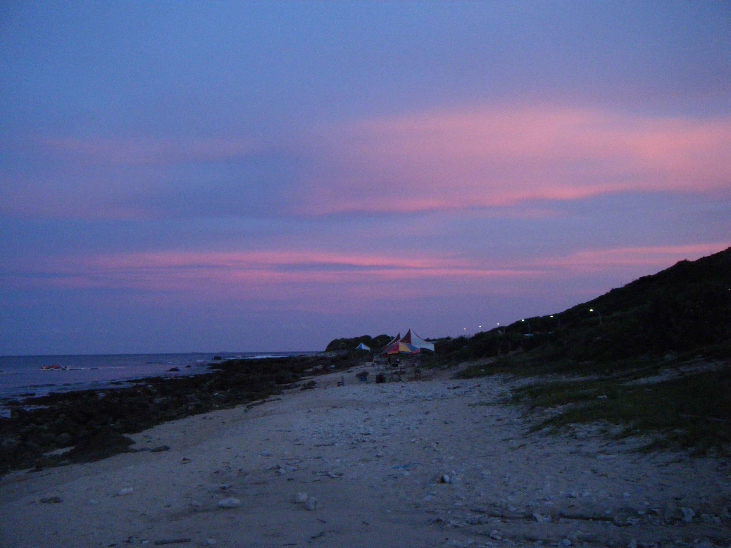 pink Houbihu sunset.jpg