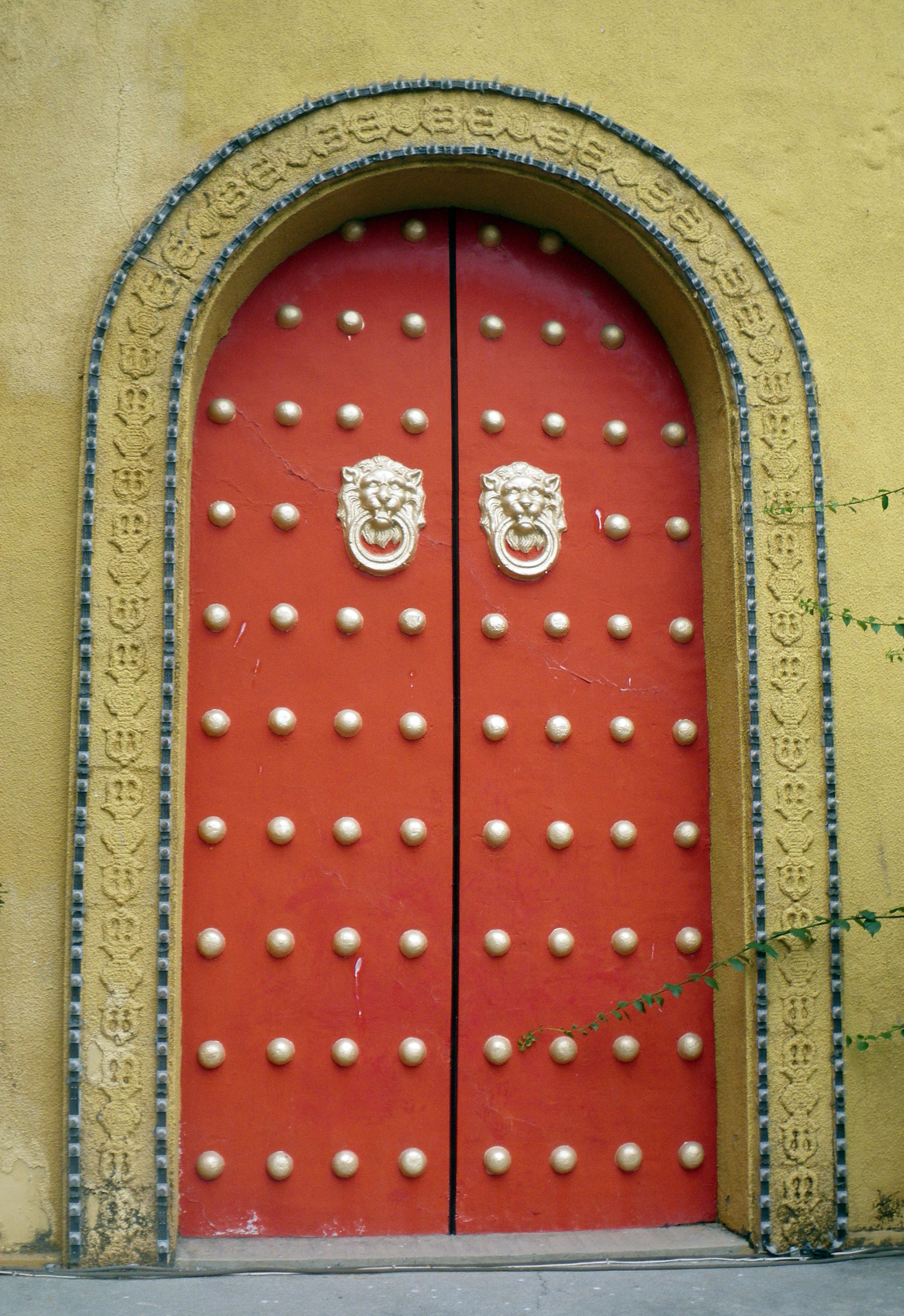 temple door.jpg