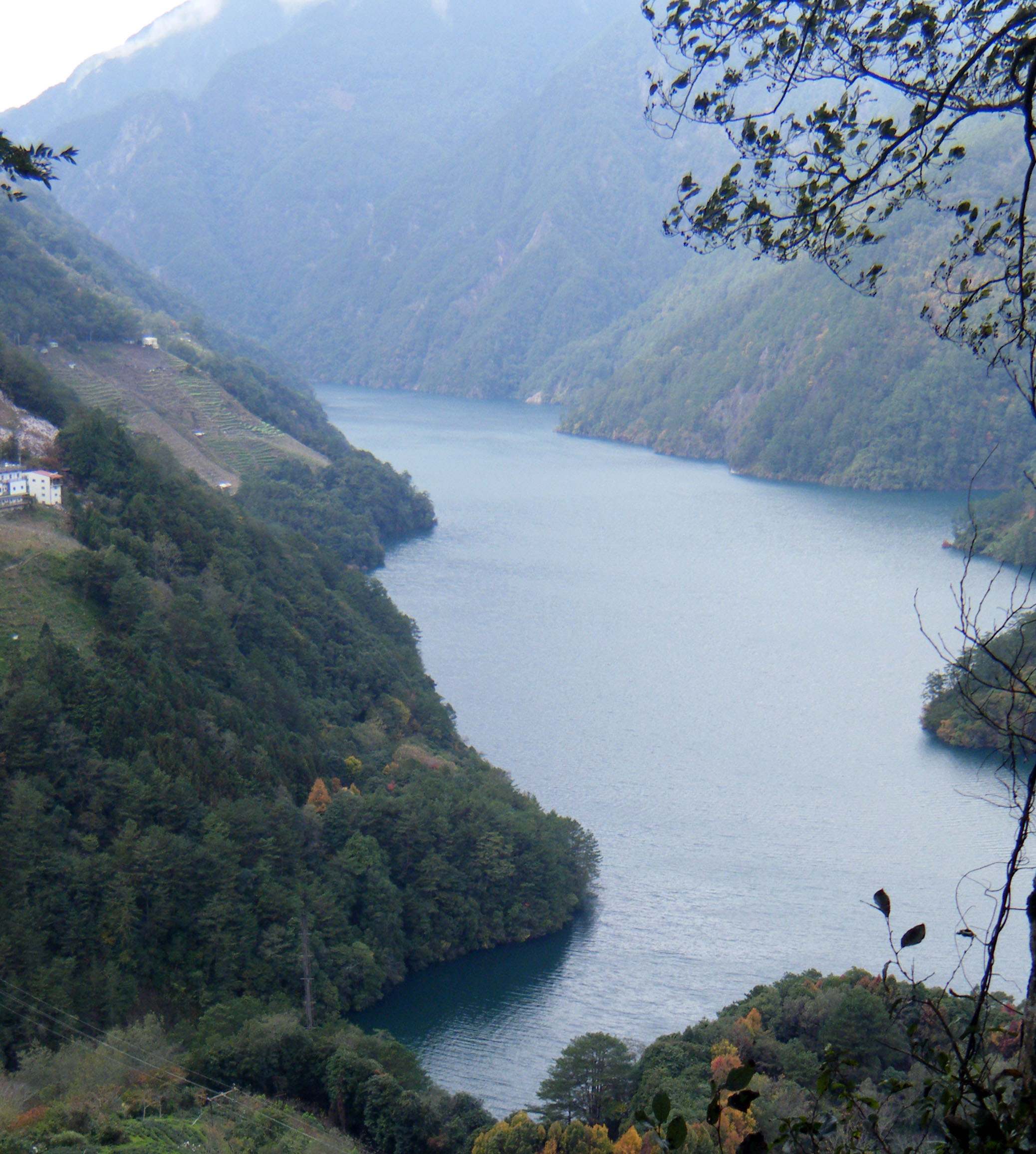 Deji reservoir.jpg