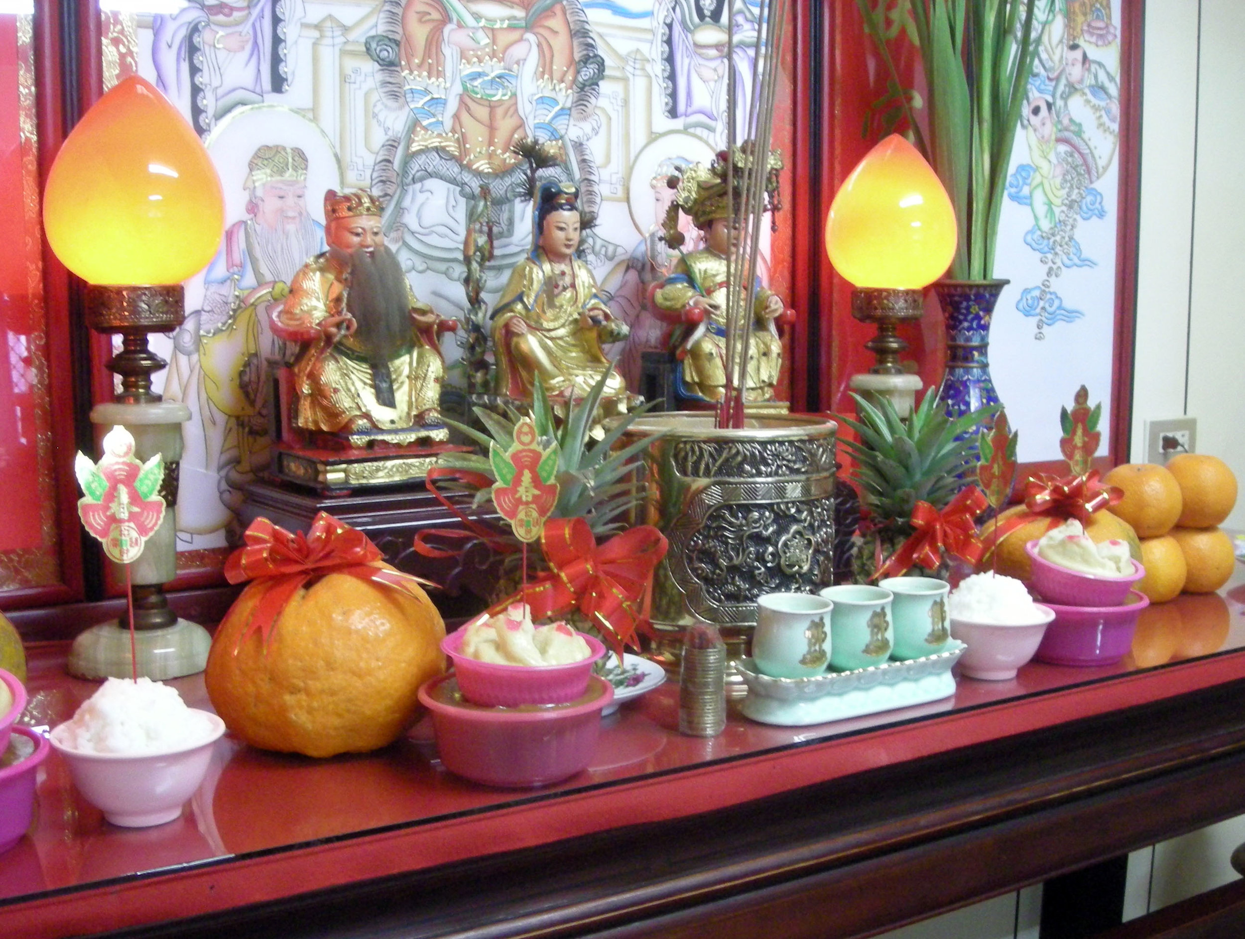 Chiang family altar.jpg