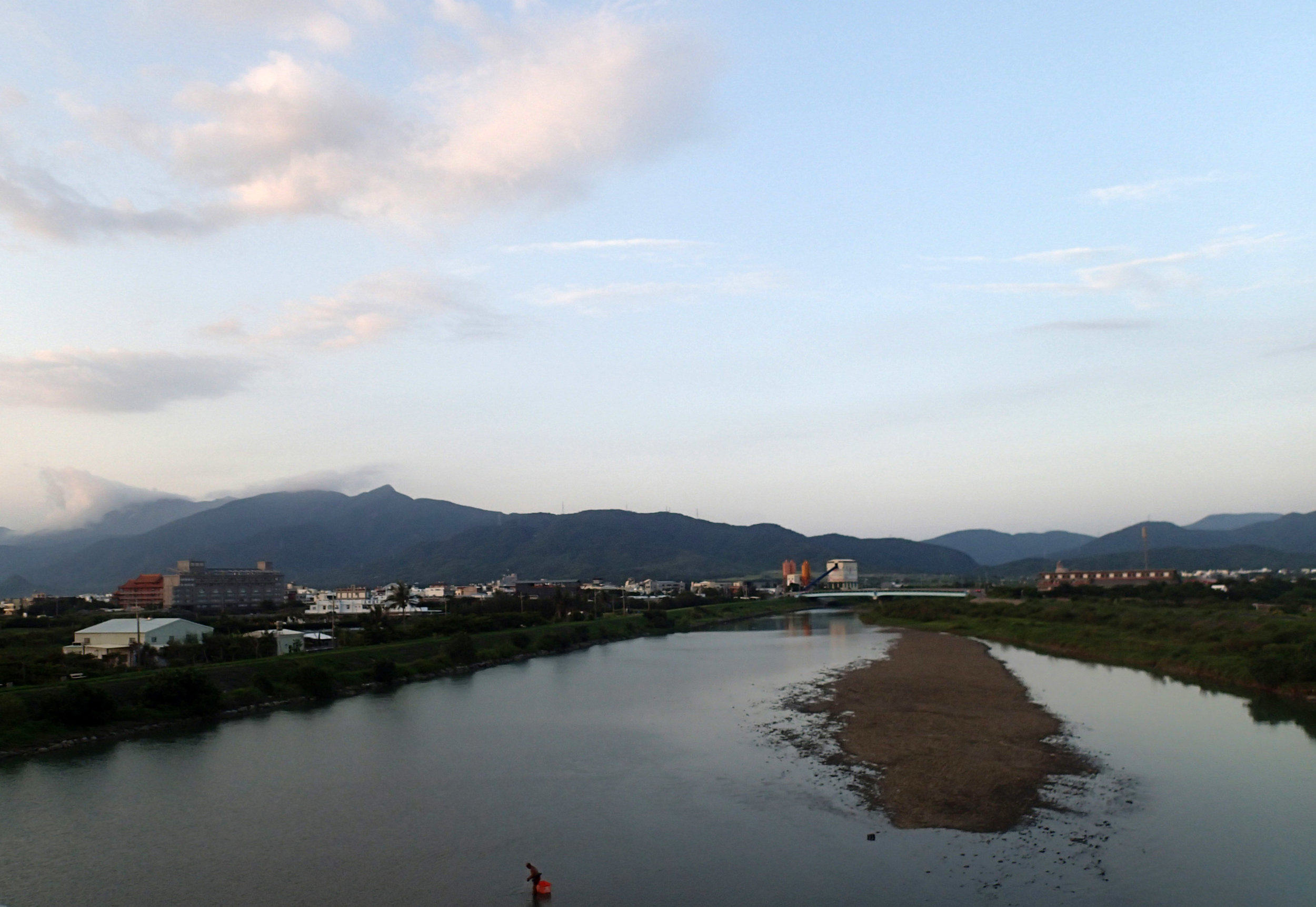 Checheng at sunset.jpg