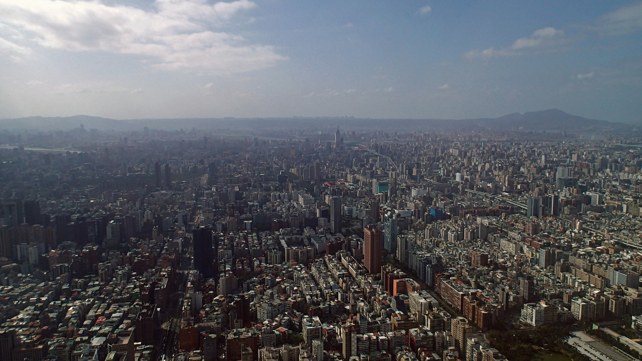 view from Taipei 101.jpg