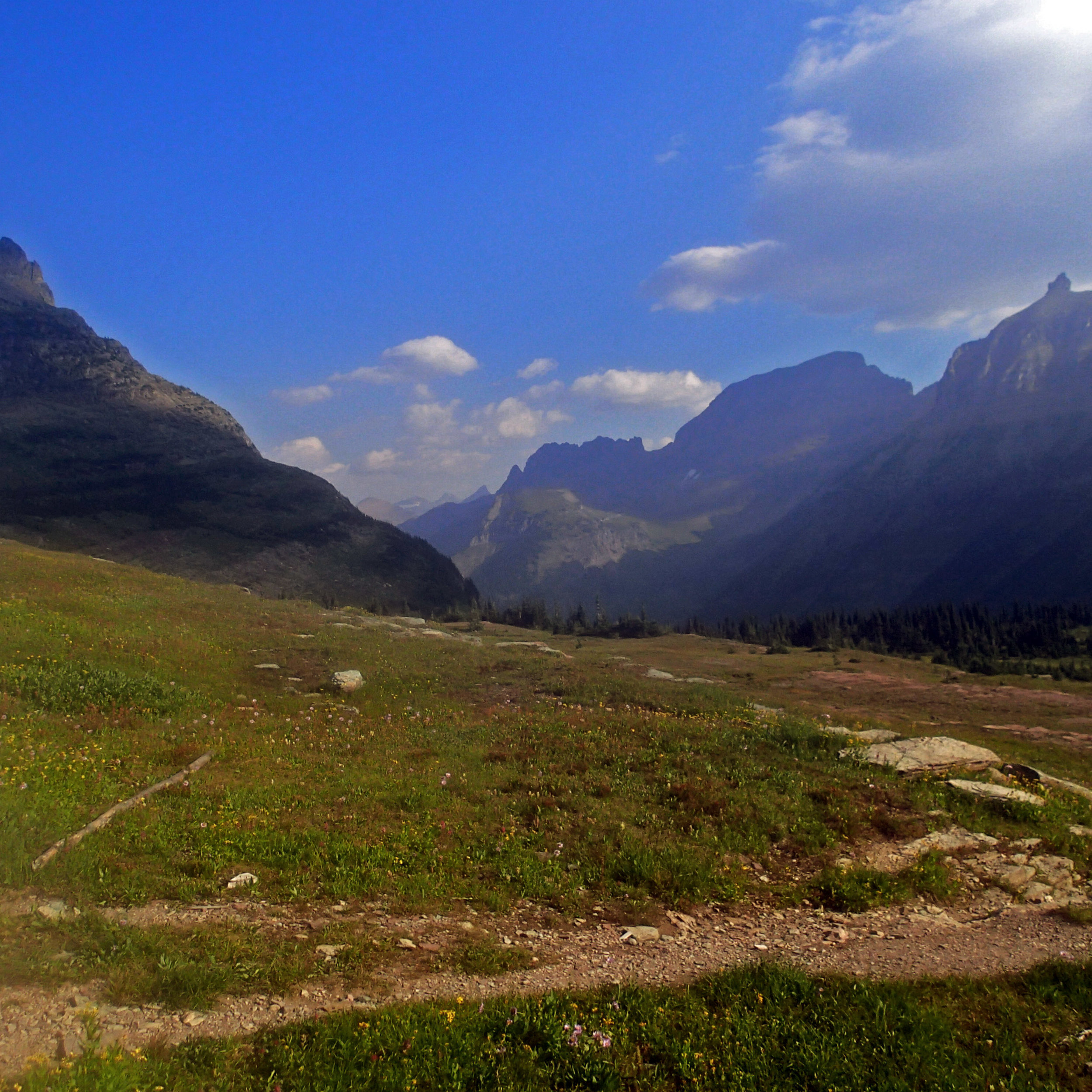 hiking to Hidden Lake.jpg