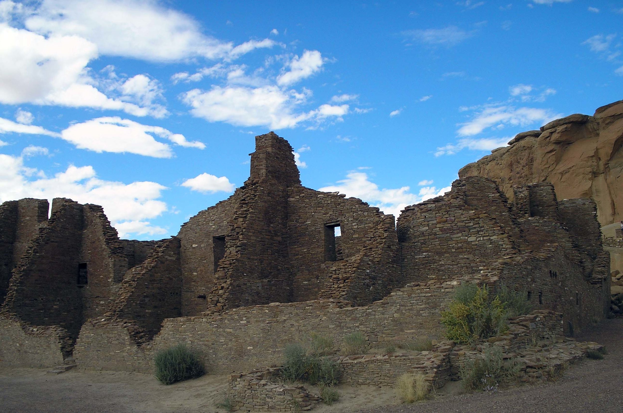 chaco canyon pueblo bonito.jpg