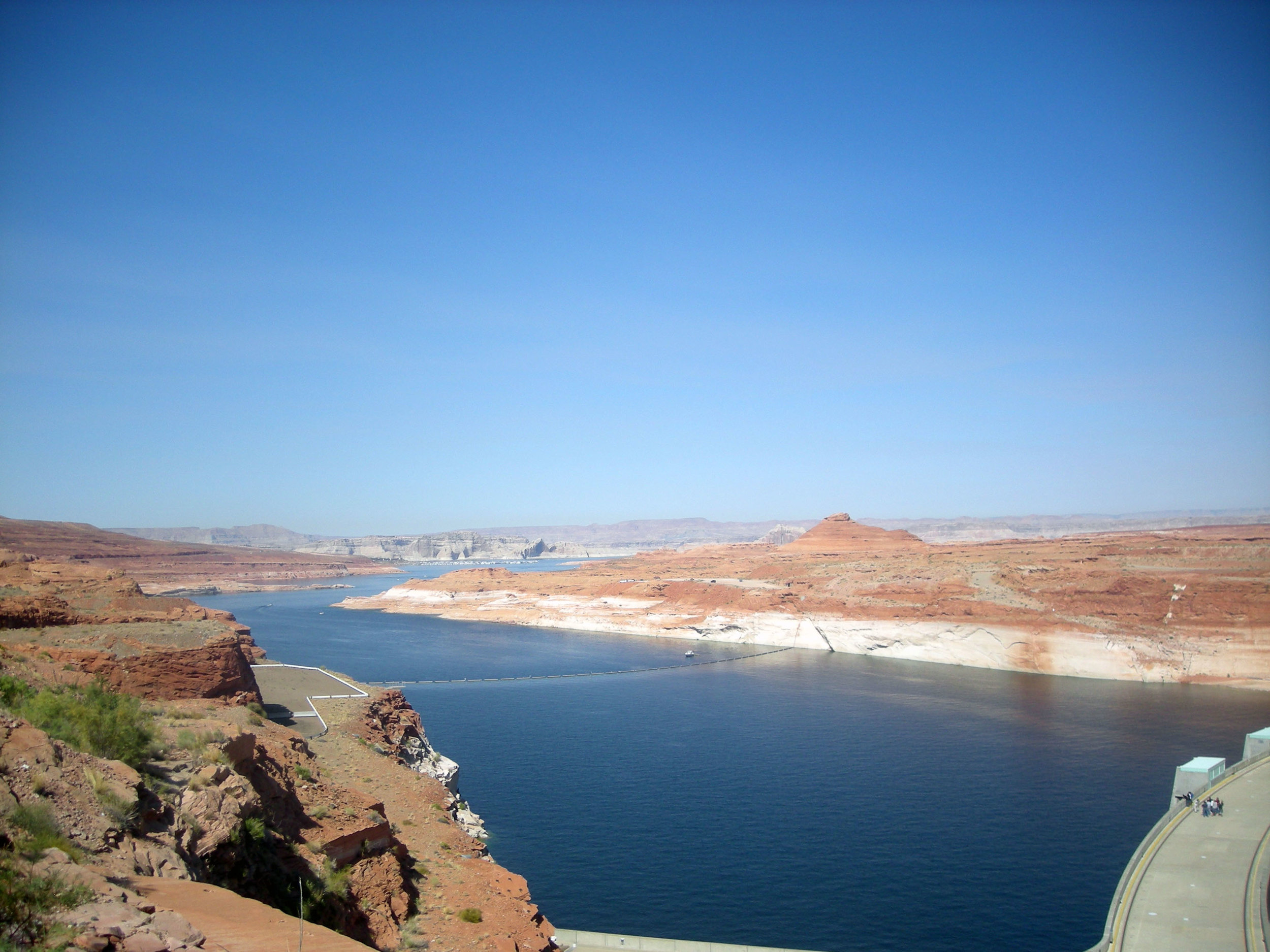 Lake Powell.jpg