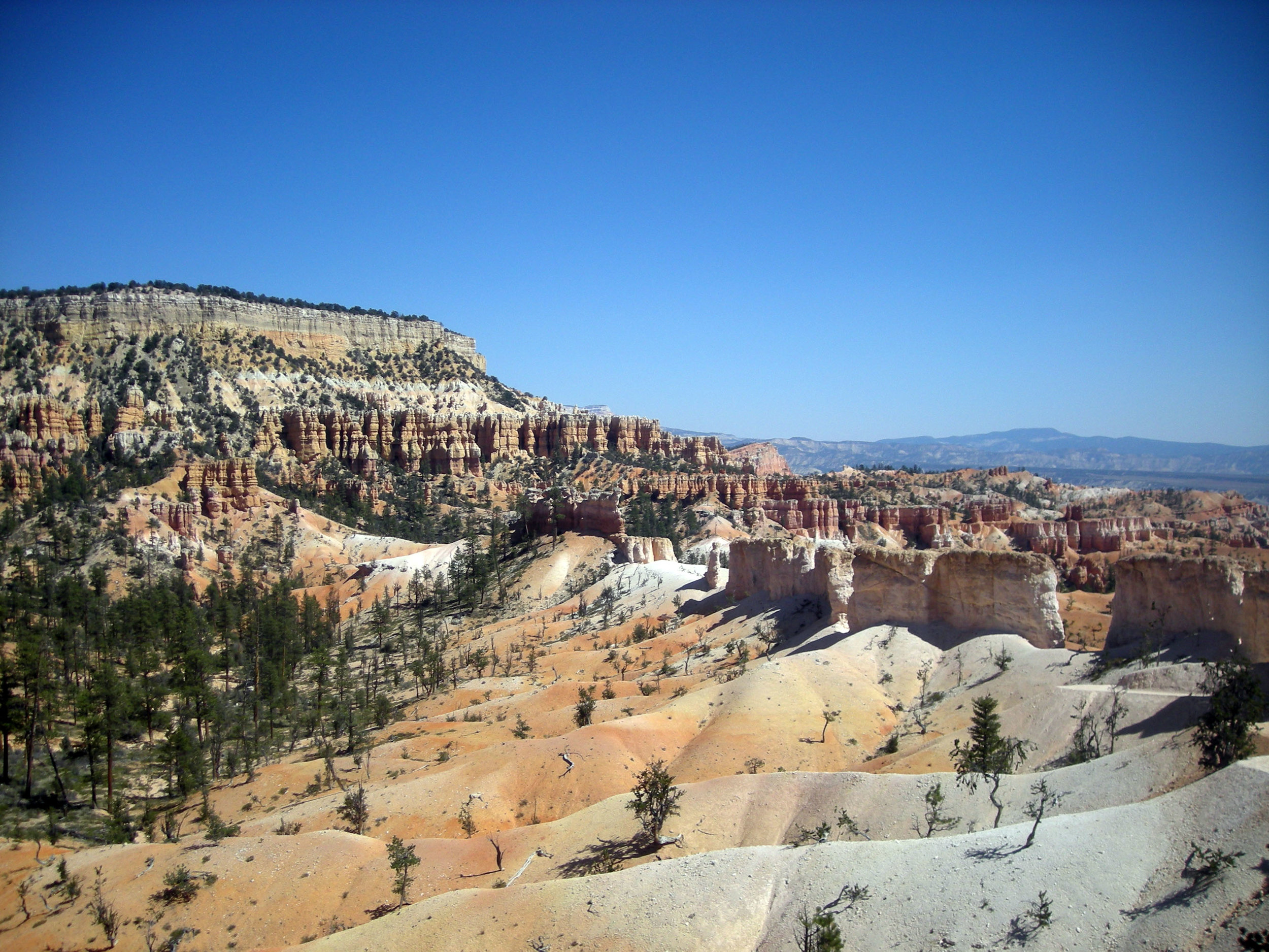 Bryce Canyon NP Sept. 2009.jpg