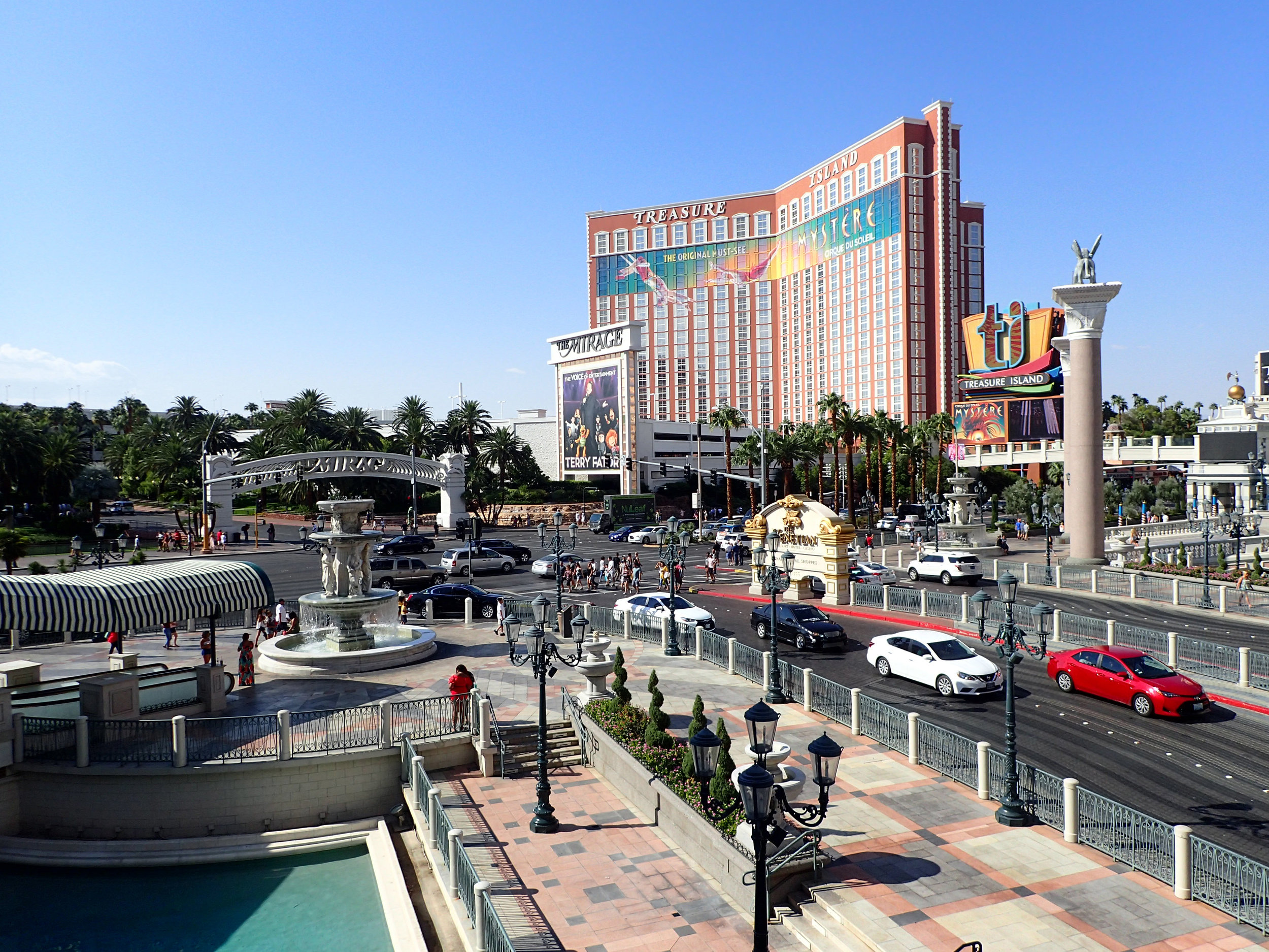 outside the Venetian.jpg