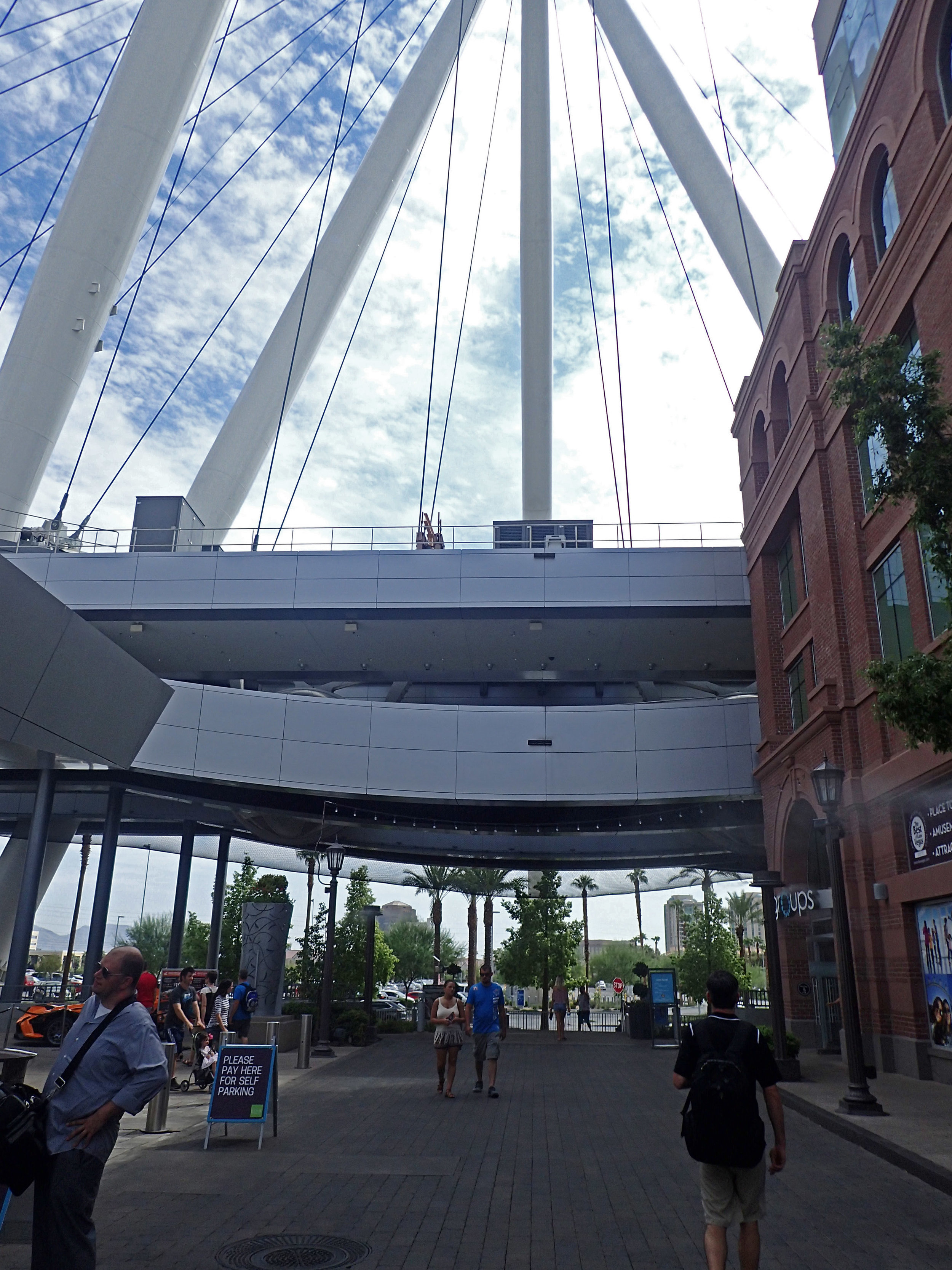 base of the High Roller.jpg