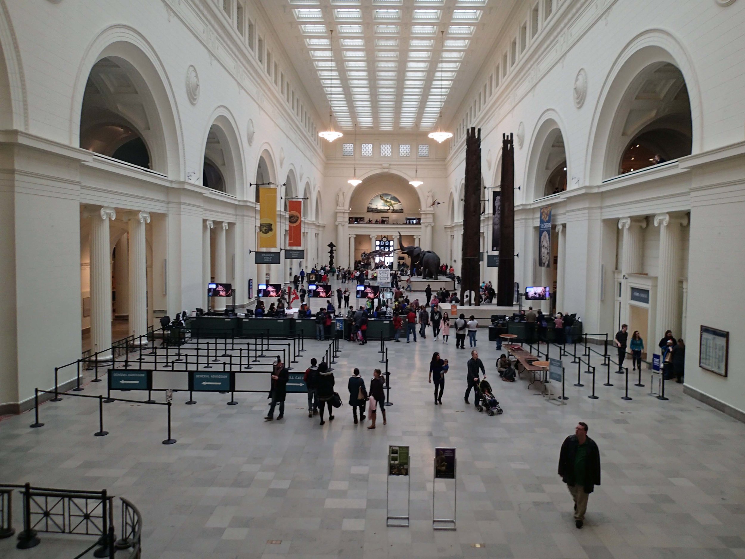 Field Museum Chicago.jpg