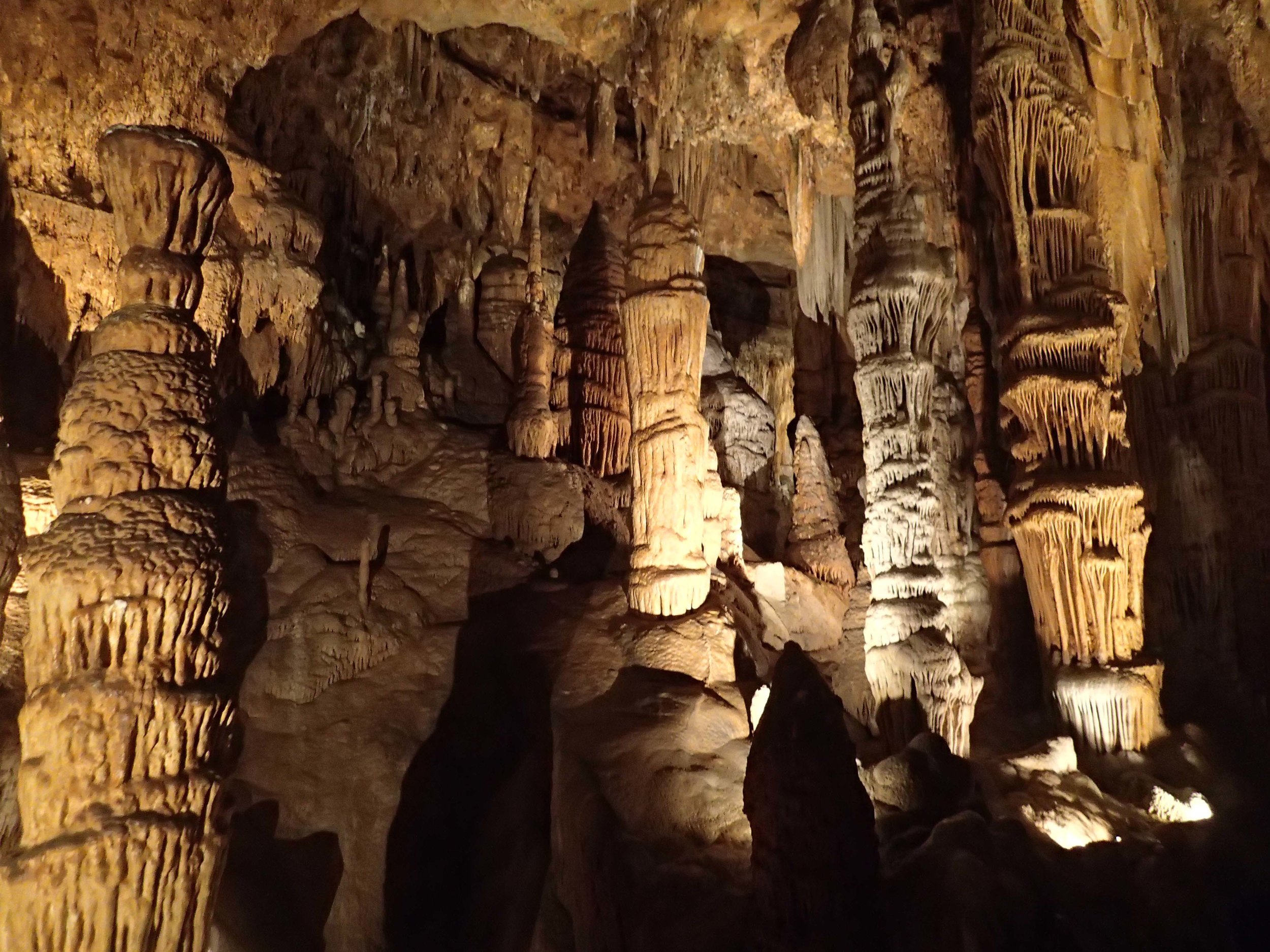 Luray Caverns 26-25-15.jpg
