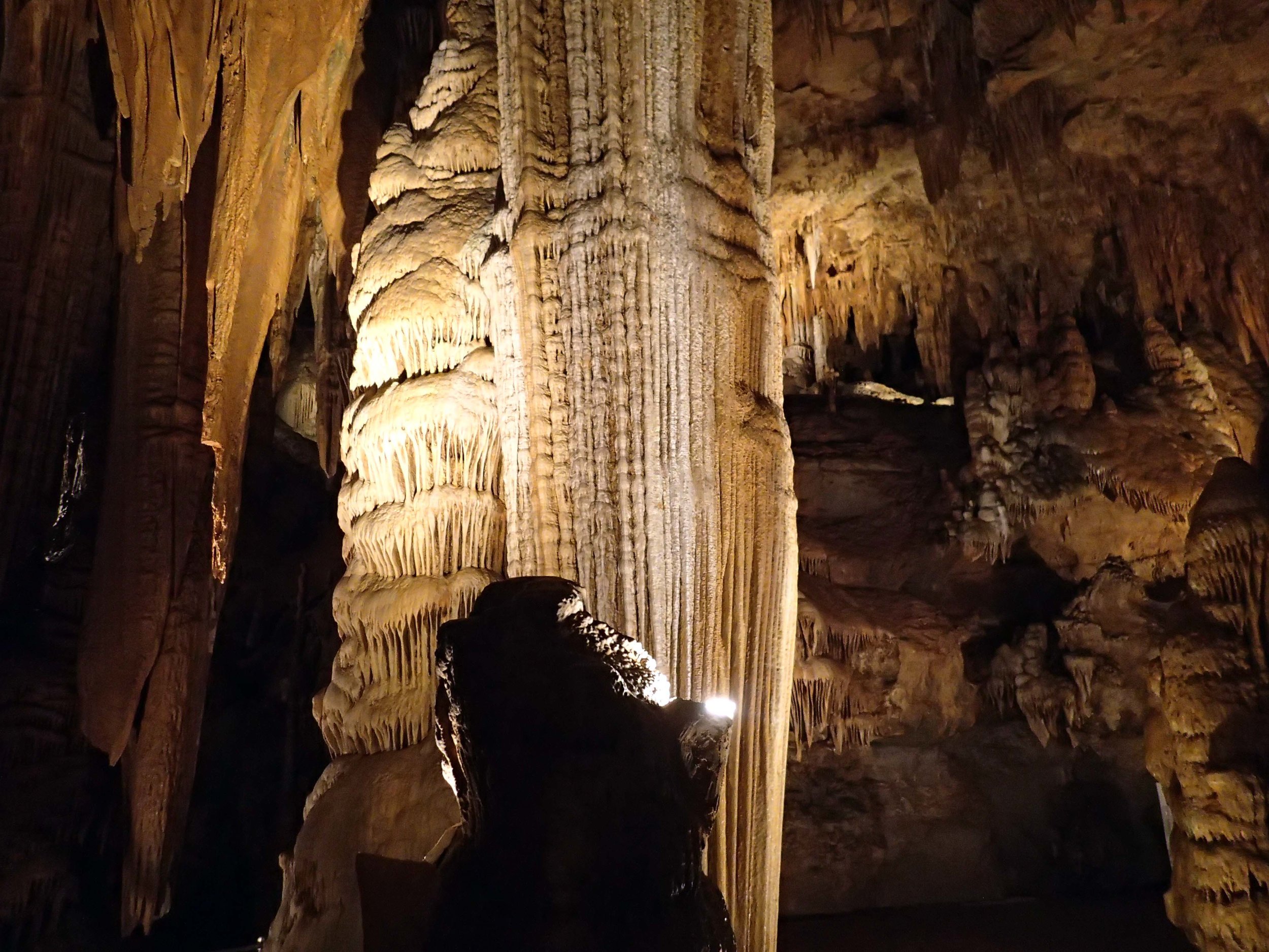 Luray Caverns in Luray VA.jpg