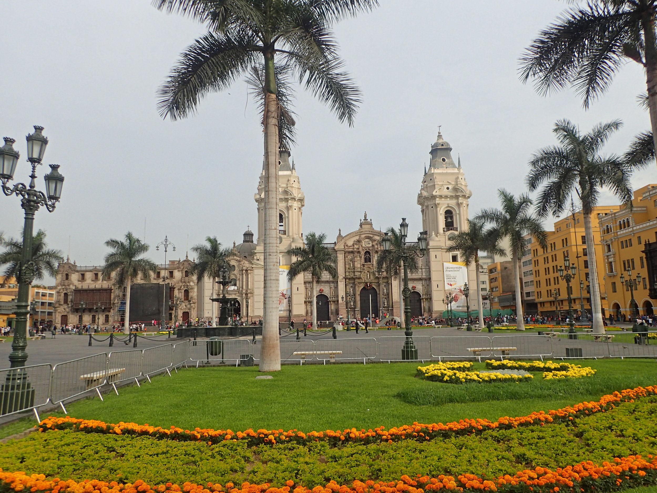 Lima's main plaza 1-6-18.jpg