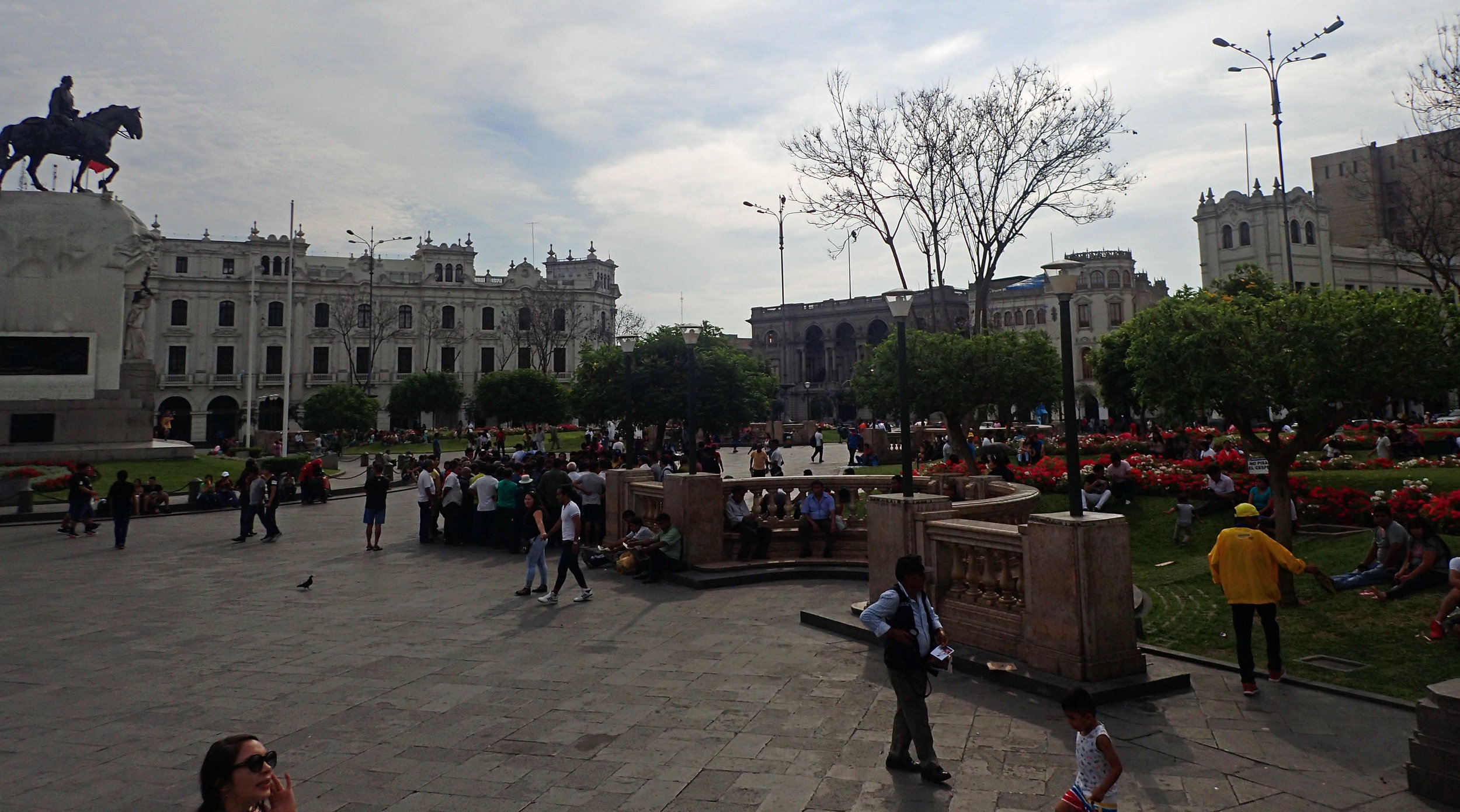 Plaza San Martin.jpg