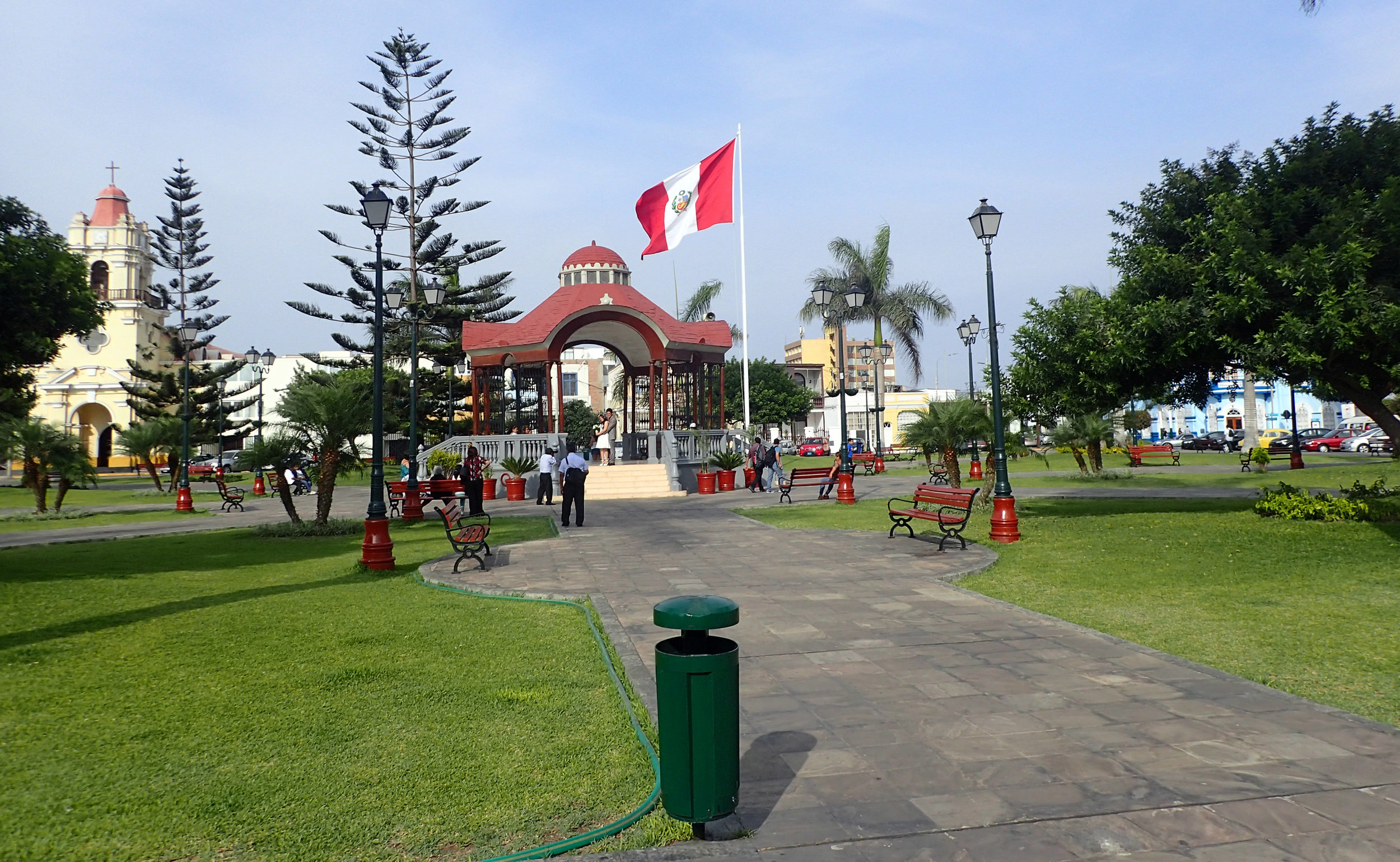 La Punta's plaza.jpg
