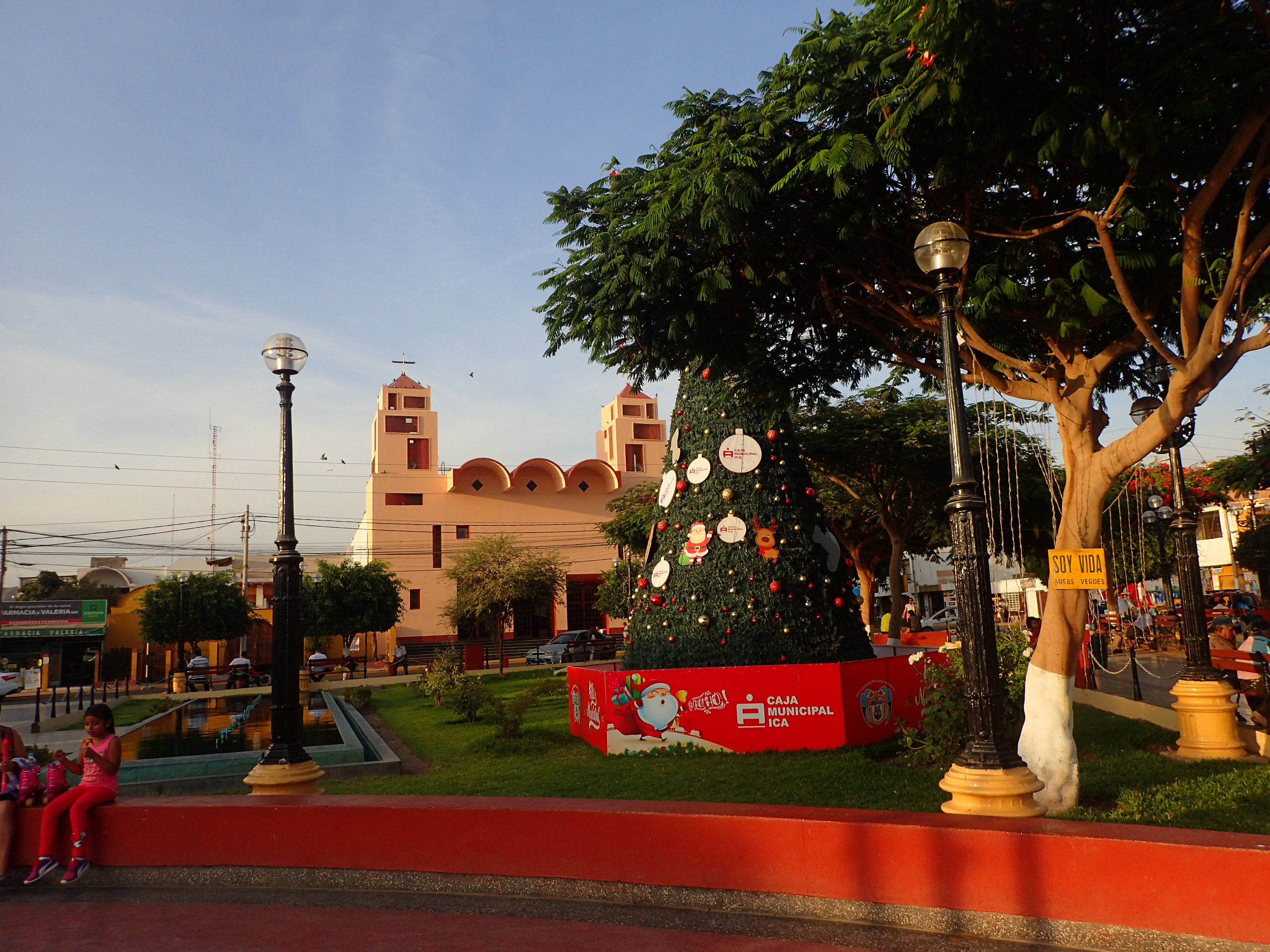 Nazca Plaza de Armas.jpg