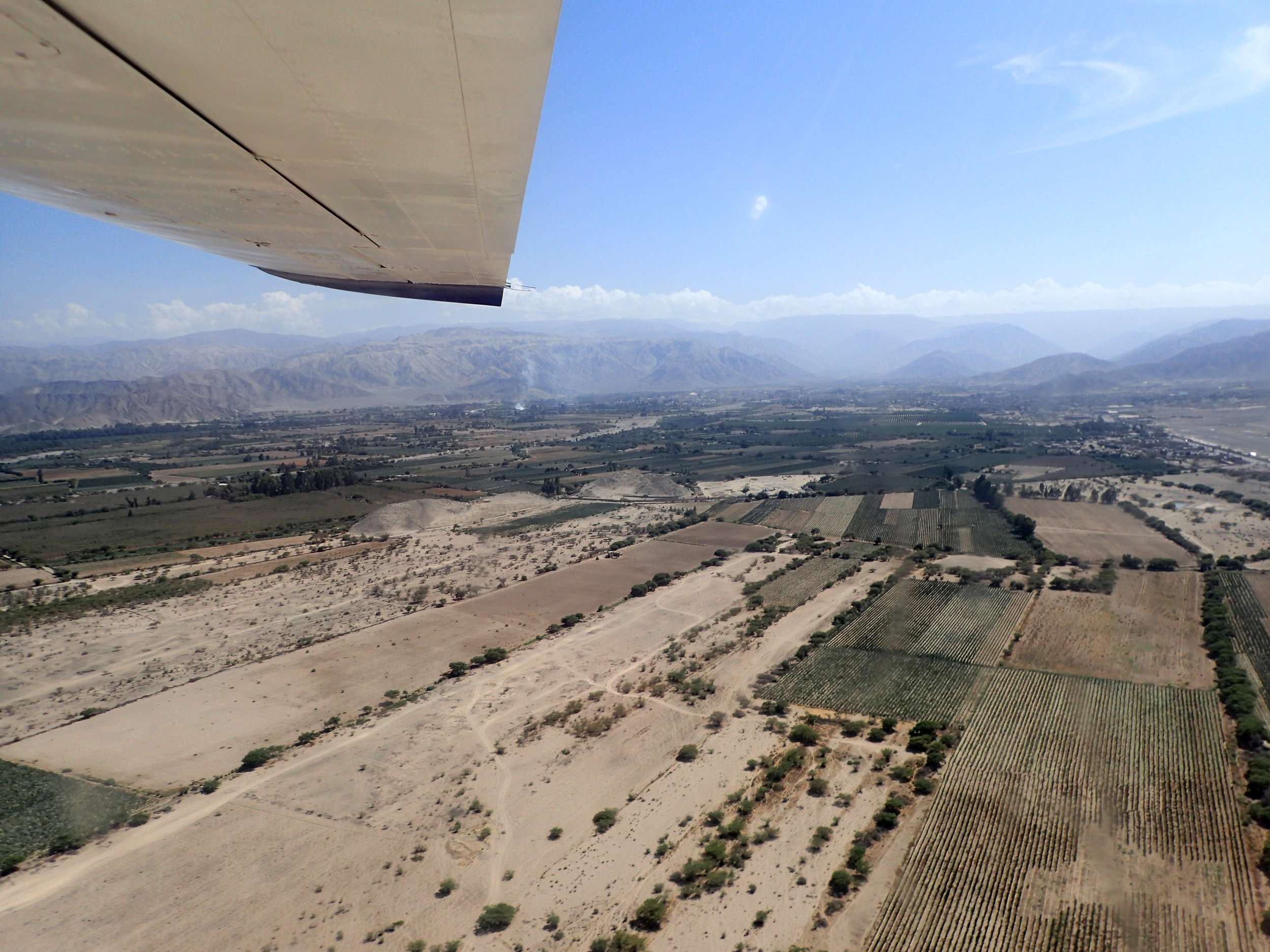 countryside around Nazca.jpg