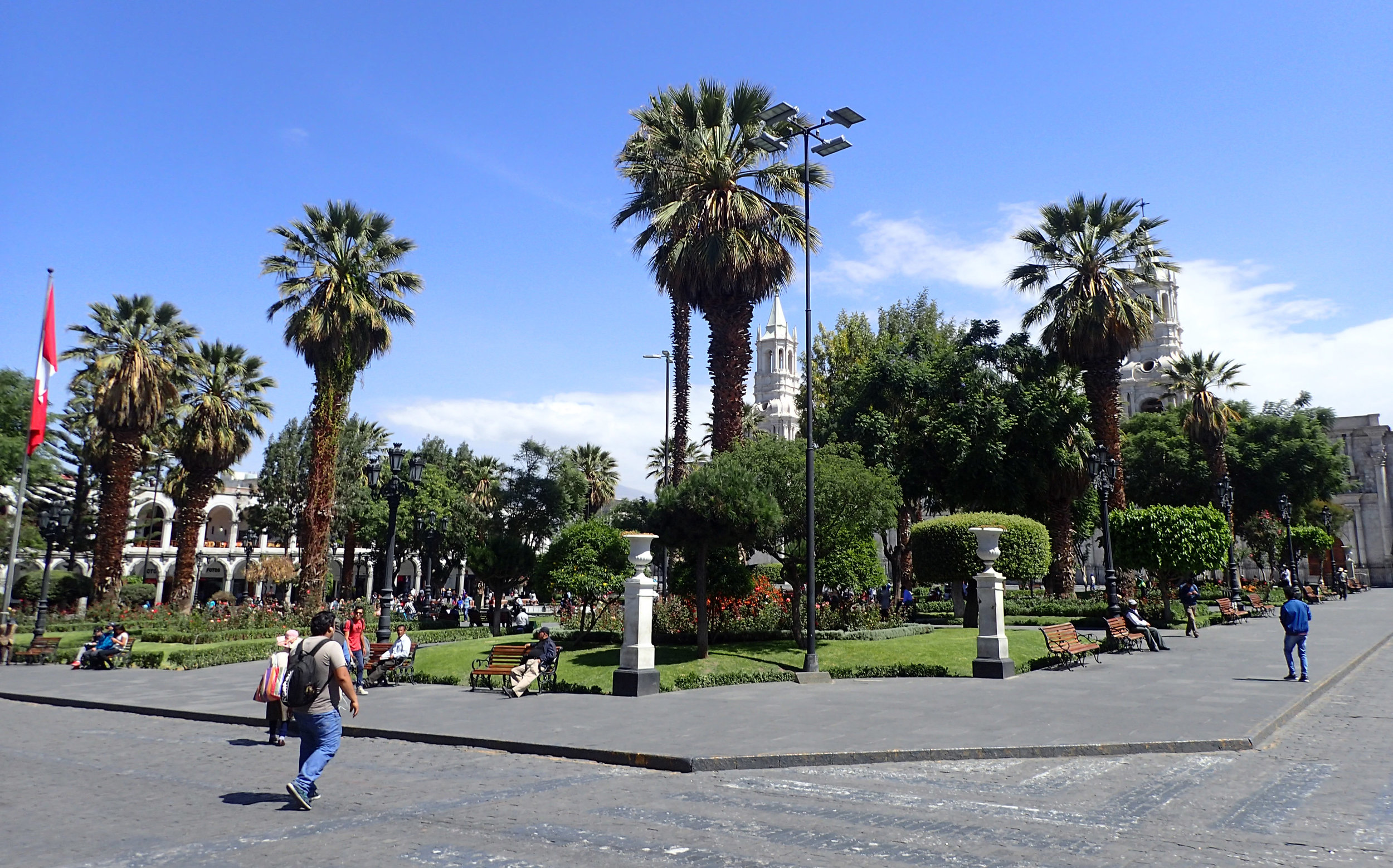 Arequipa Plaza de Armas.jpg