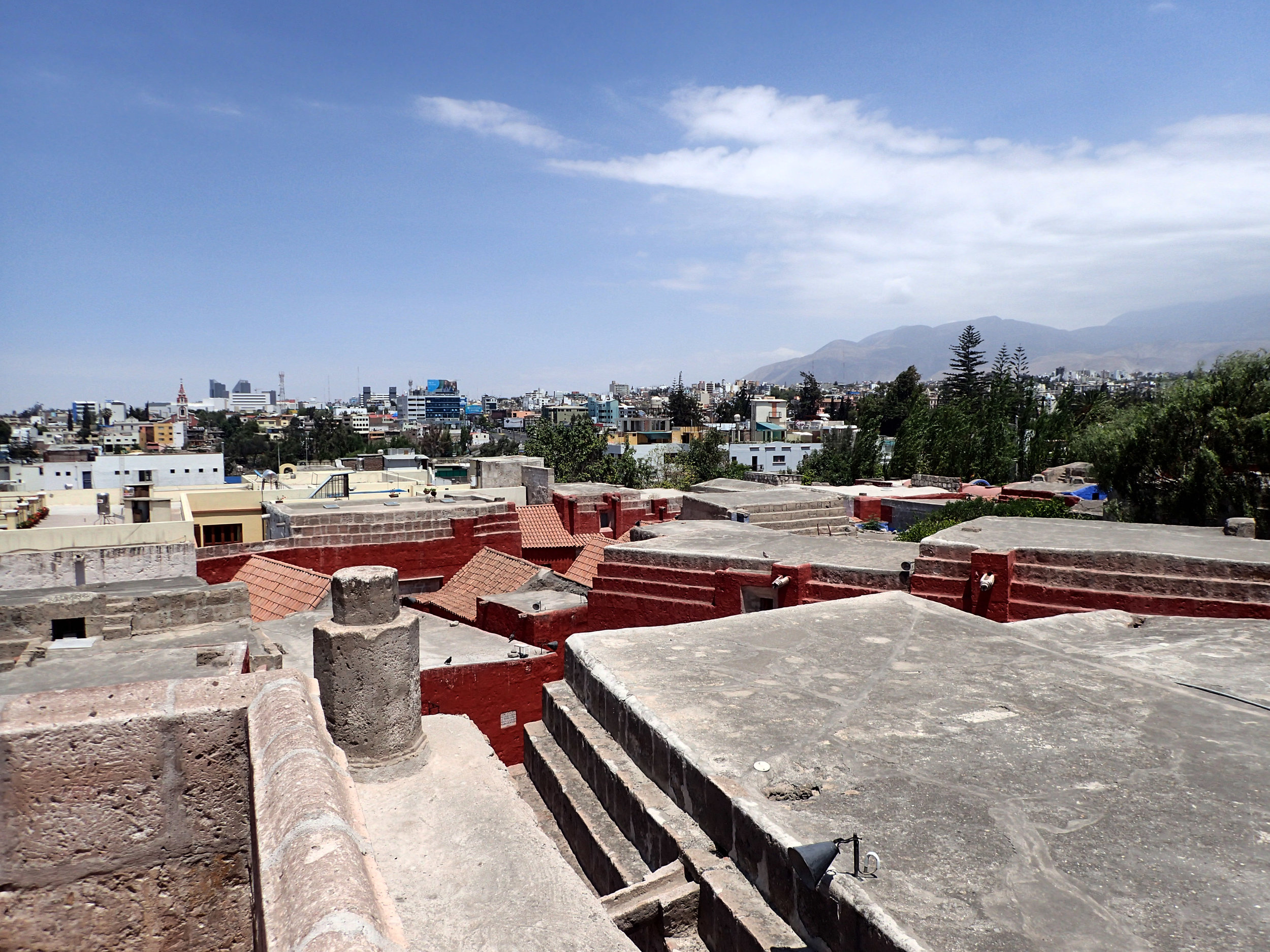 Arequipa from the monastery.jpg