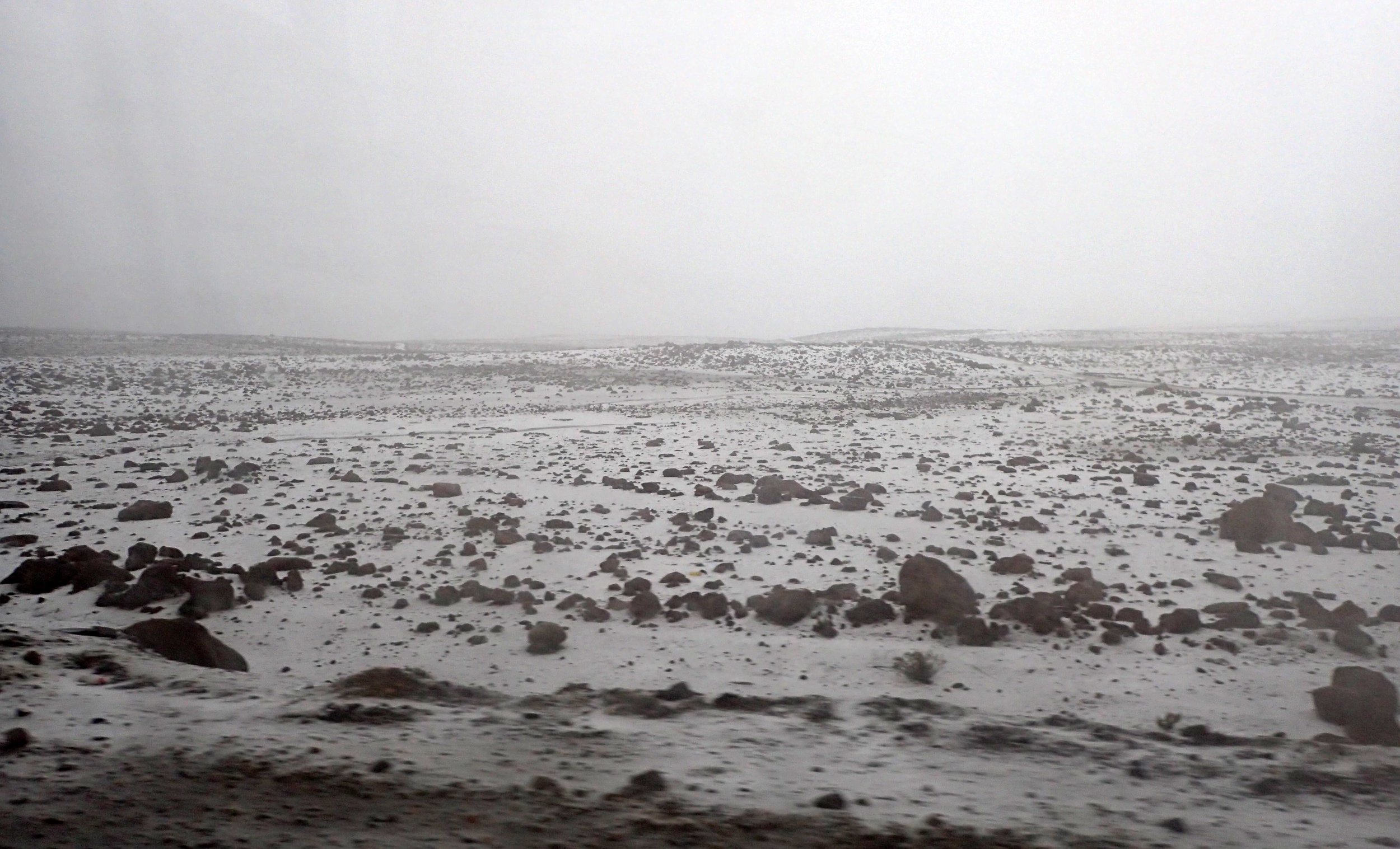 snow at 4900 m.jpg