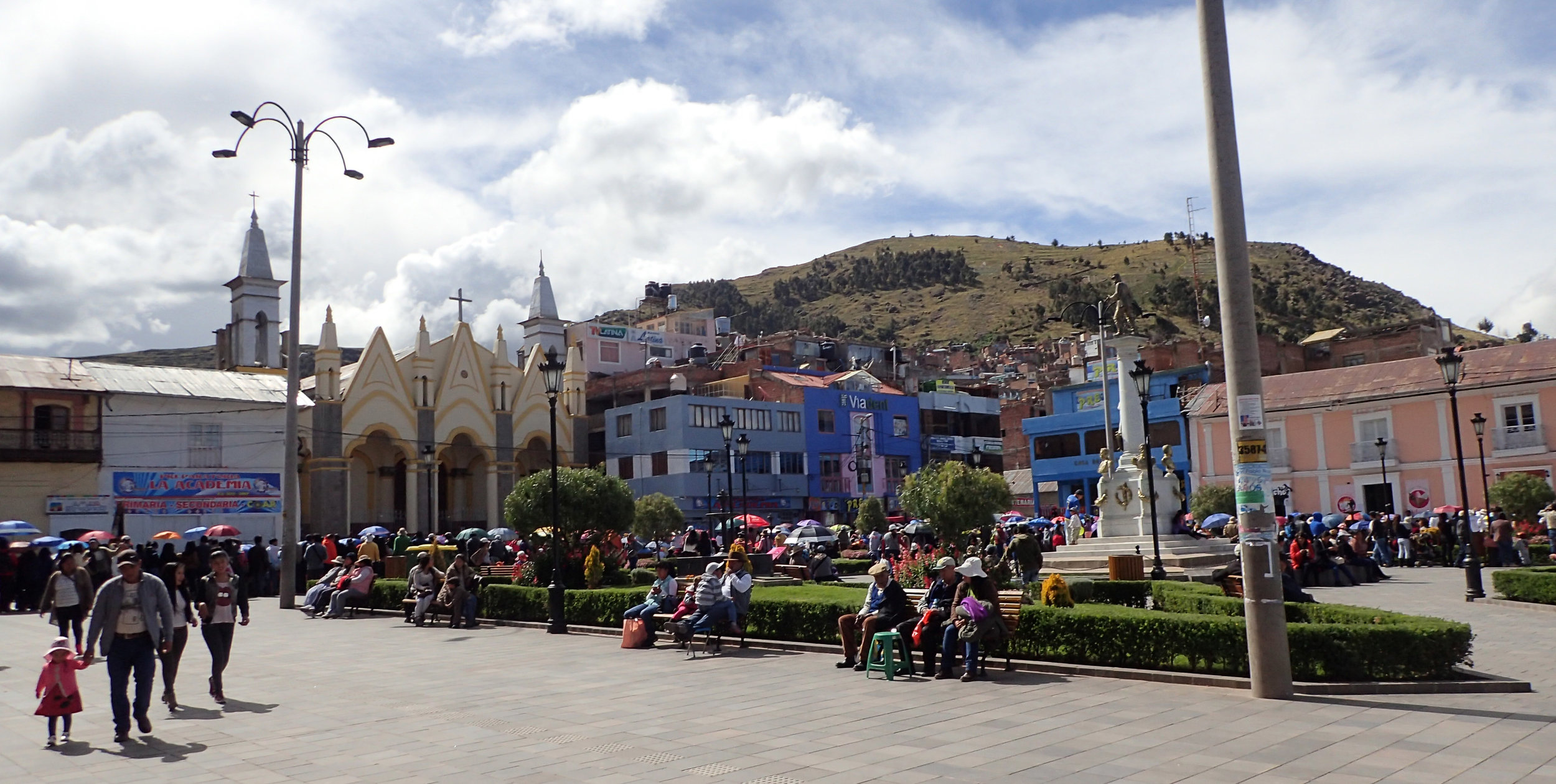 Puno plaza.jpg