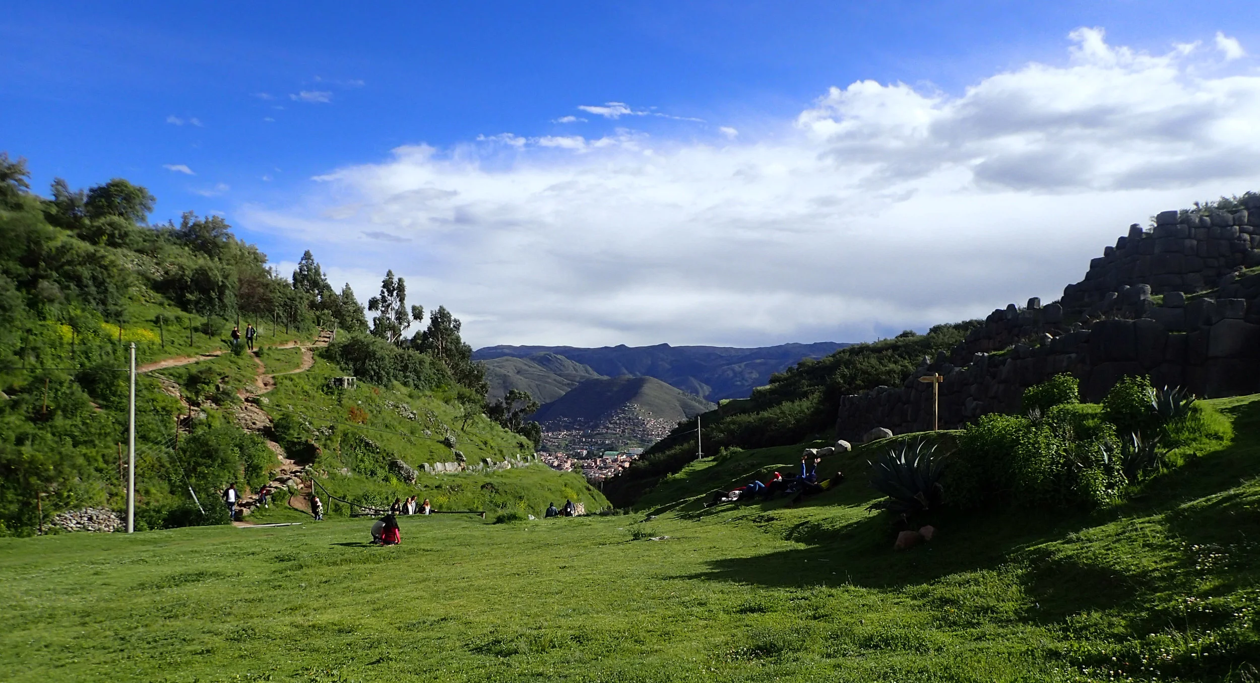 Cuzco from Sacsaywaman.jpg