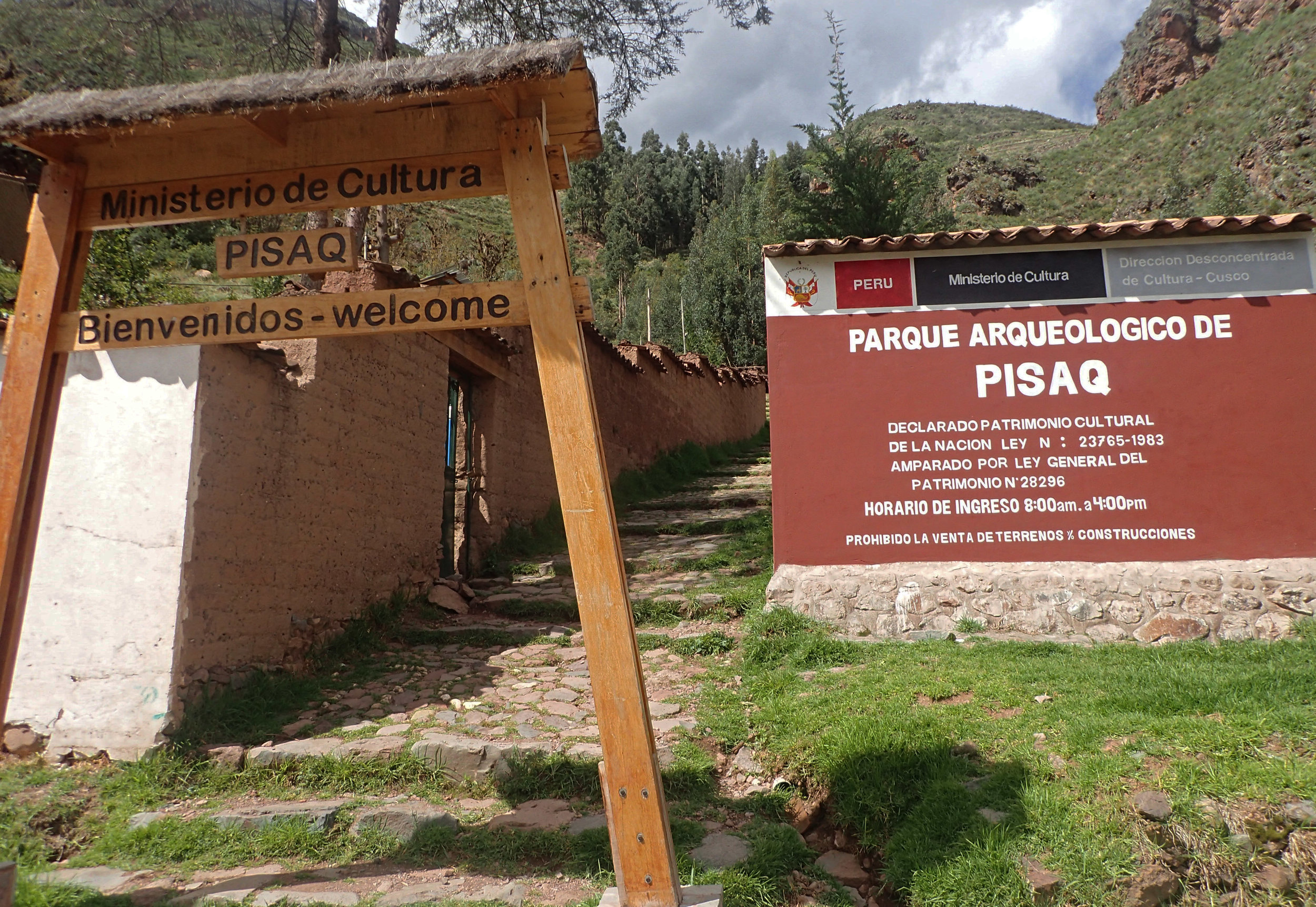 Pisac Archaeological Part.jpg