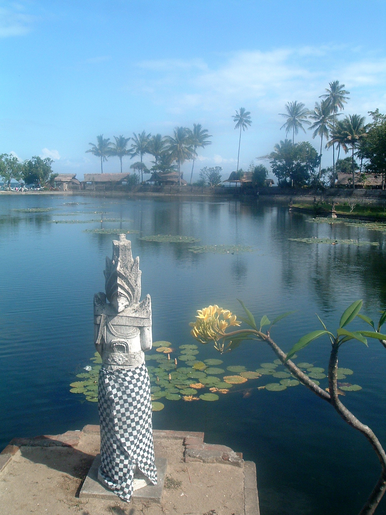 candidasa lagoon.JPG