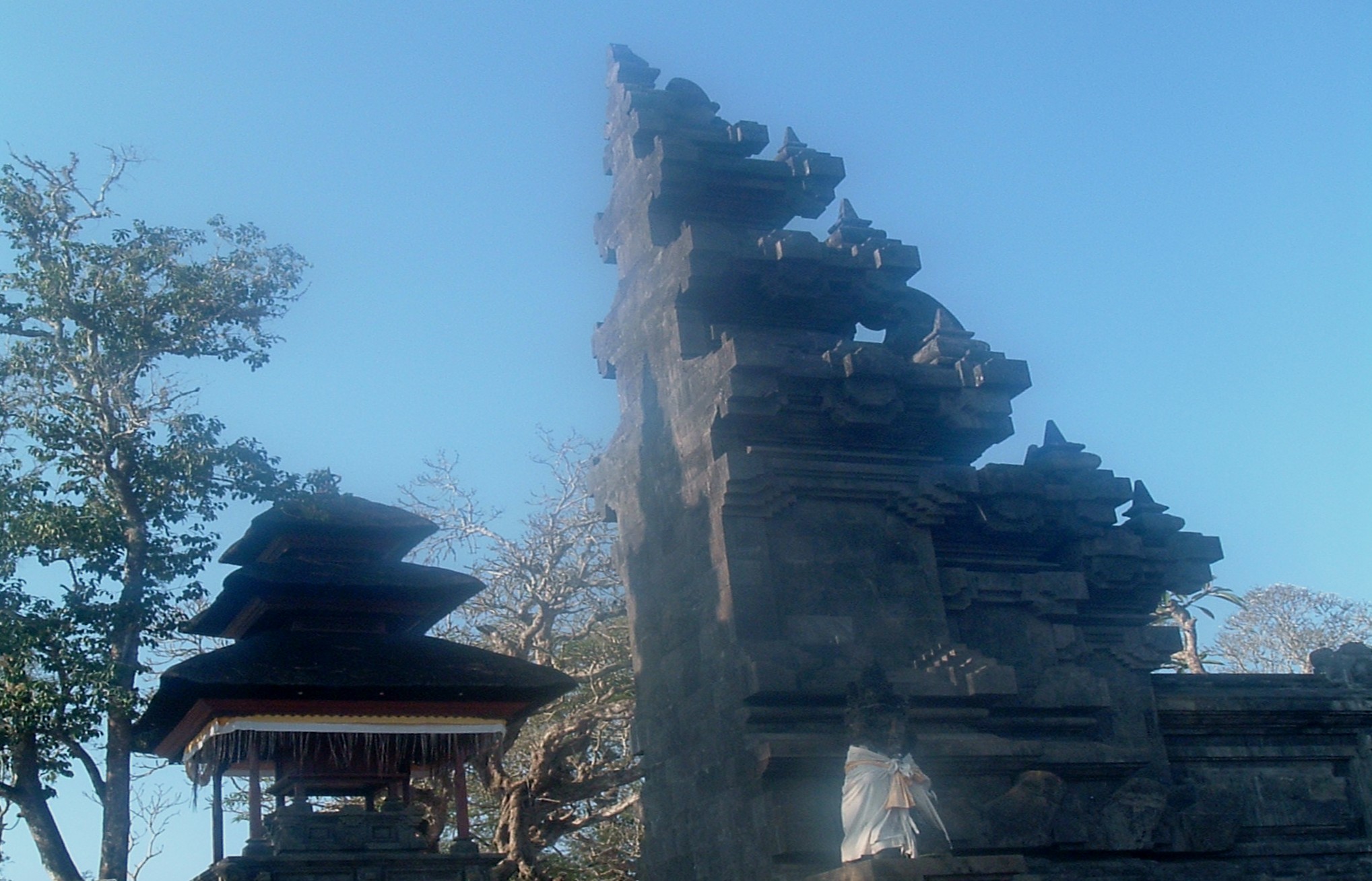 candidasa temple.JPG