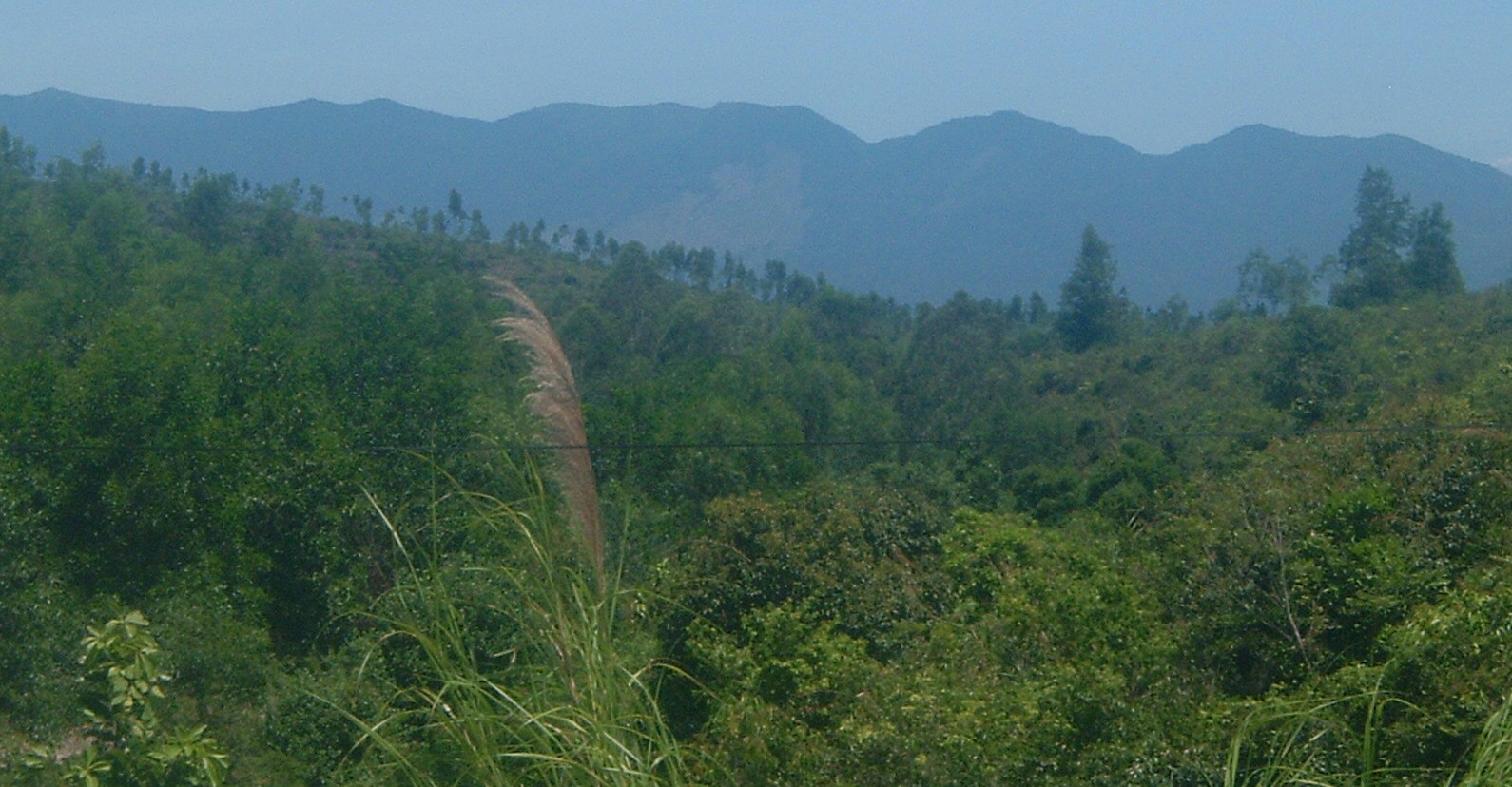 vietnam mountains.JPG