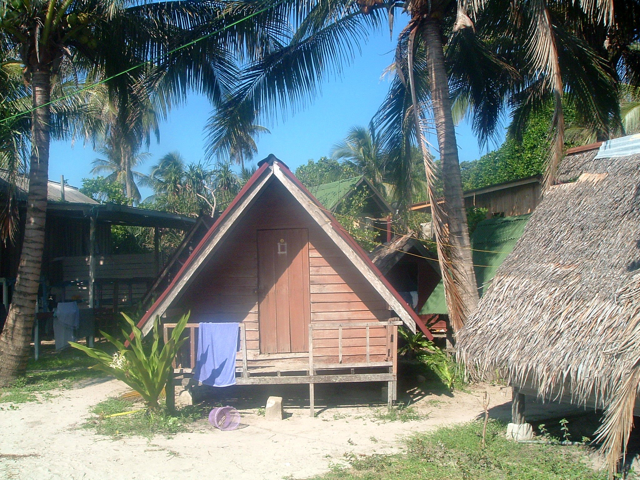 malaysian beach hut.JPG