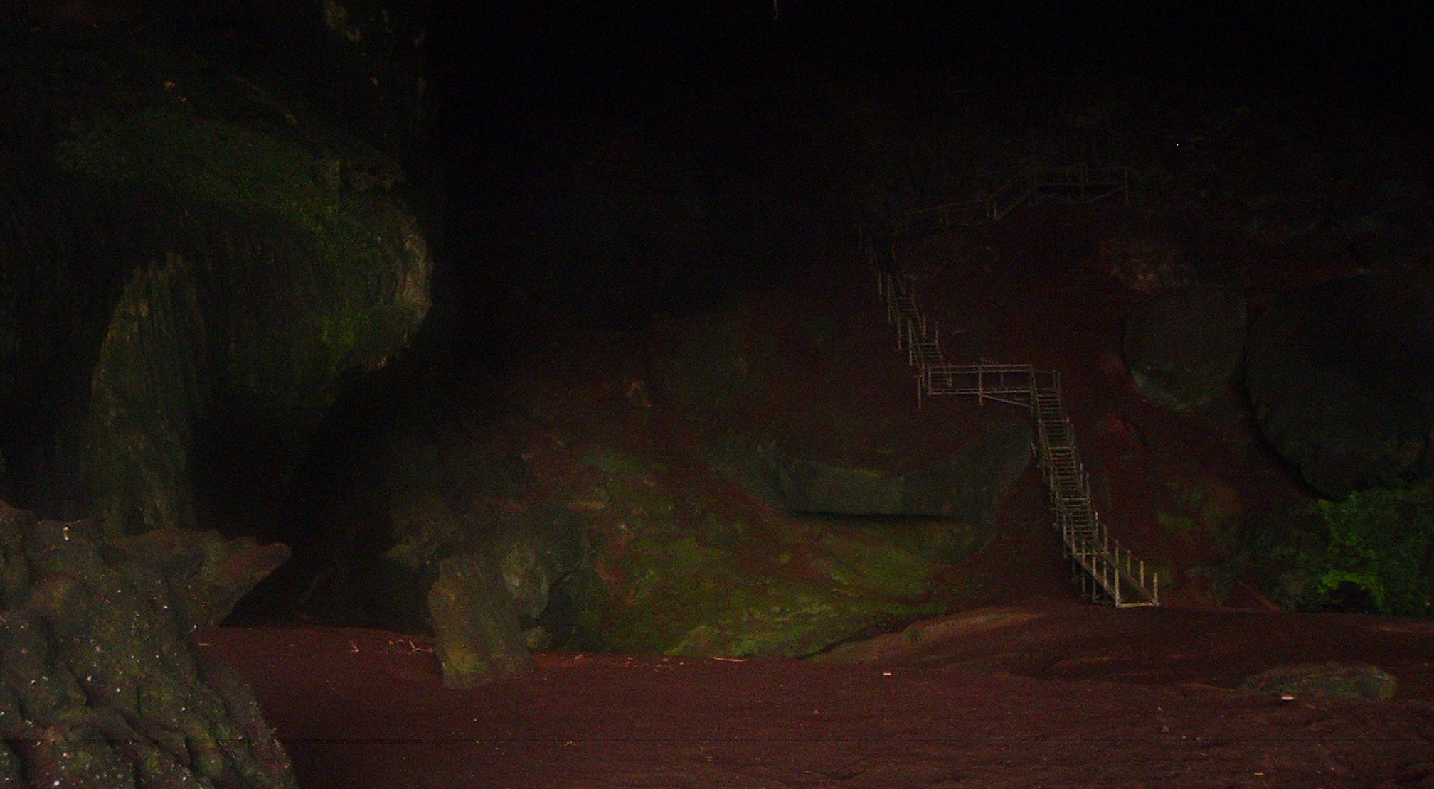 world's largest cave.JPG