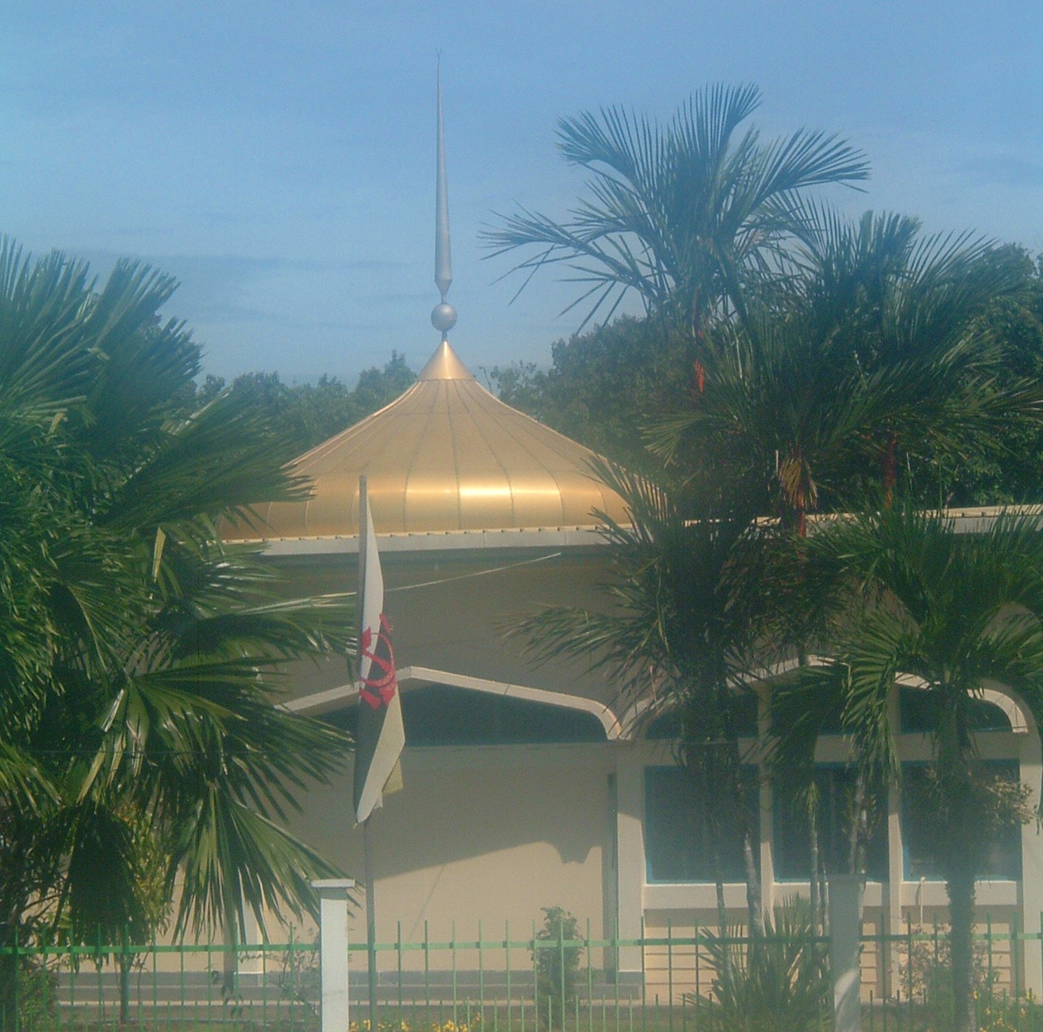 brunei mosque 2.JPG