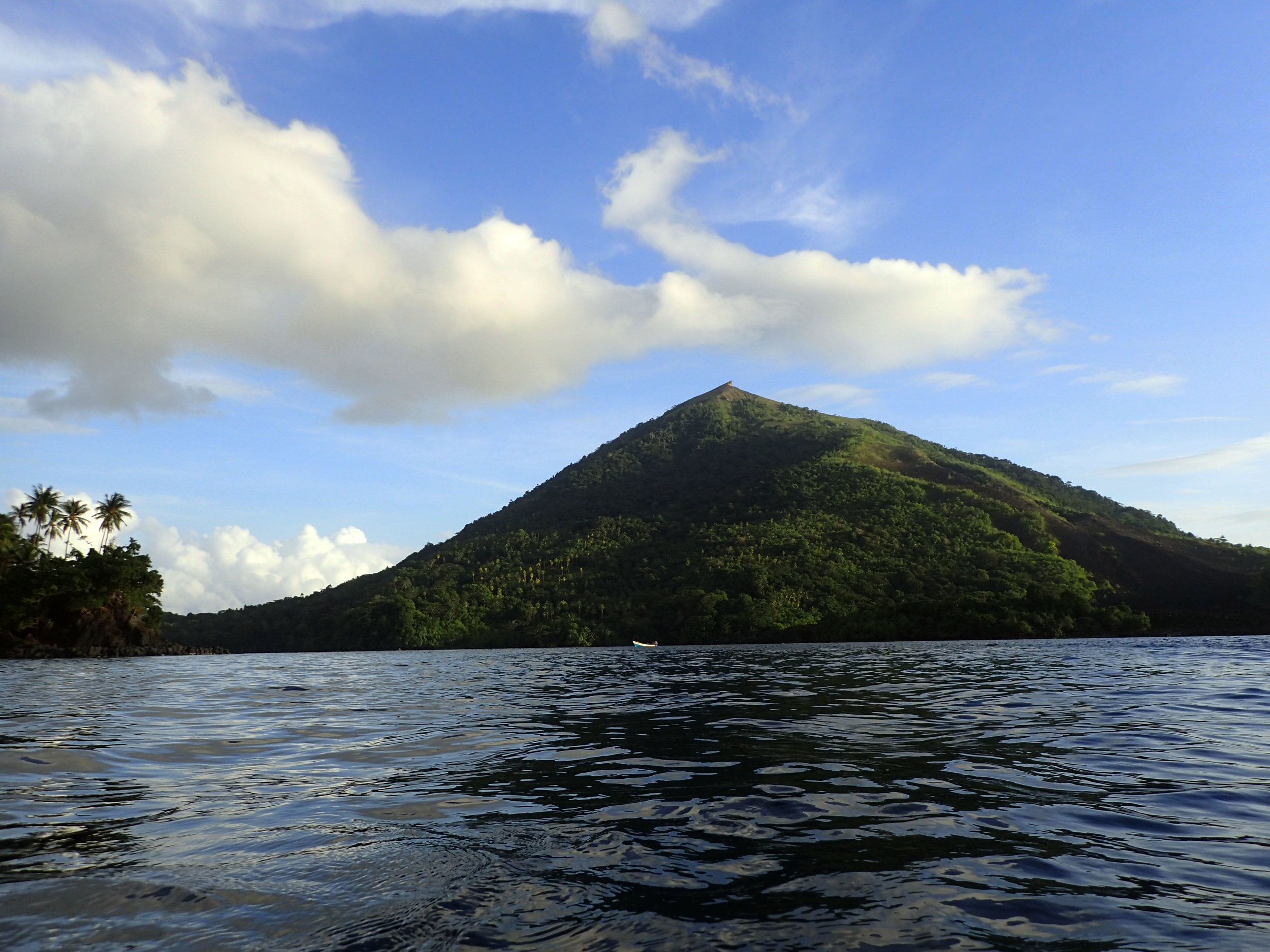 Gunung Api-where I almost died.jpg