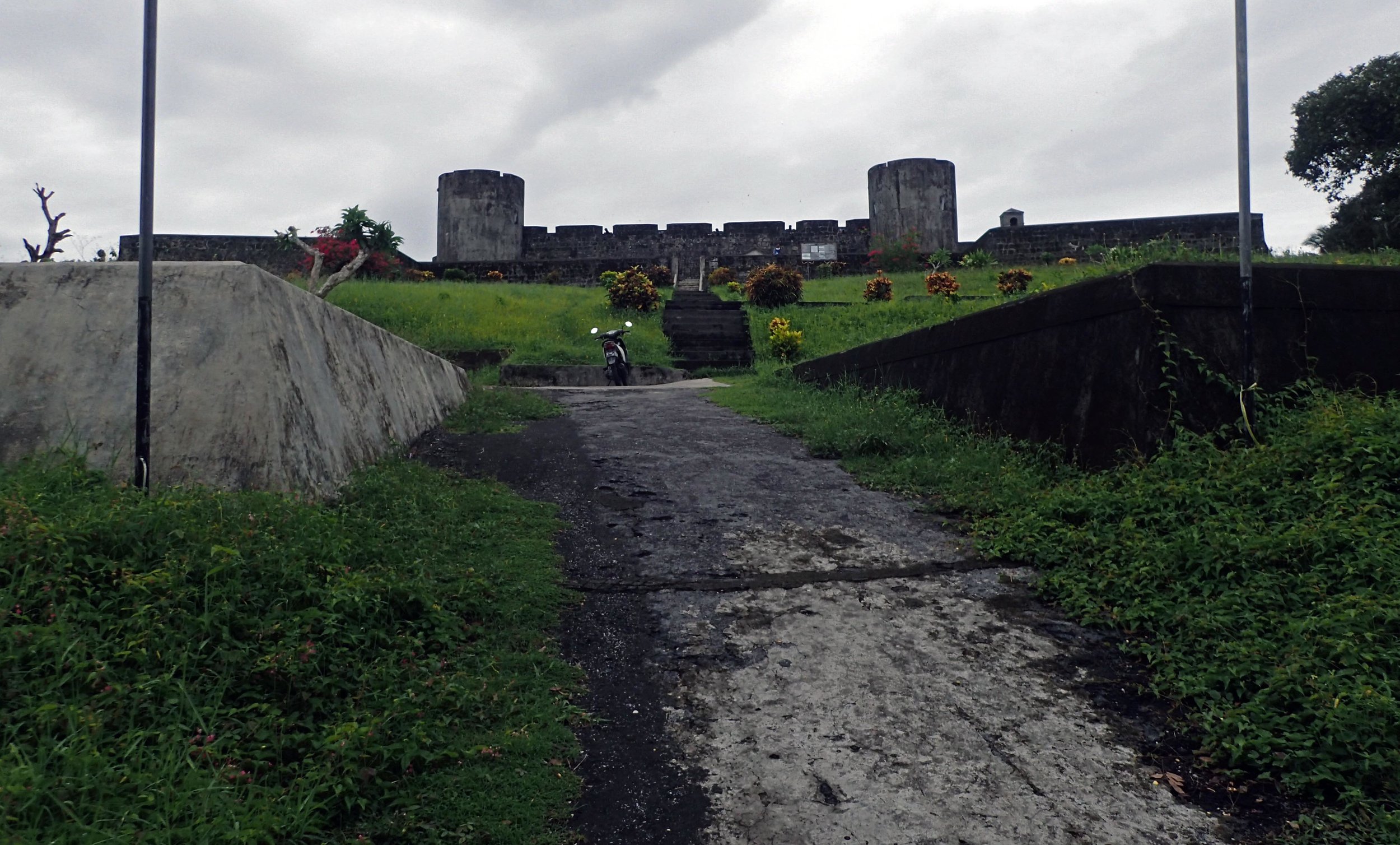 Benteng Belgica.jpg