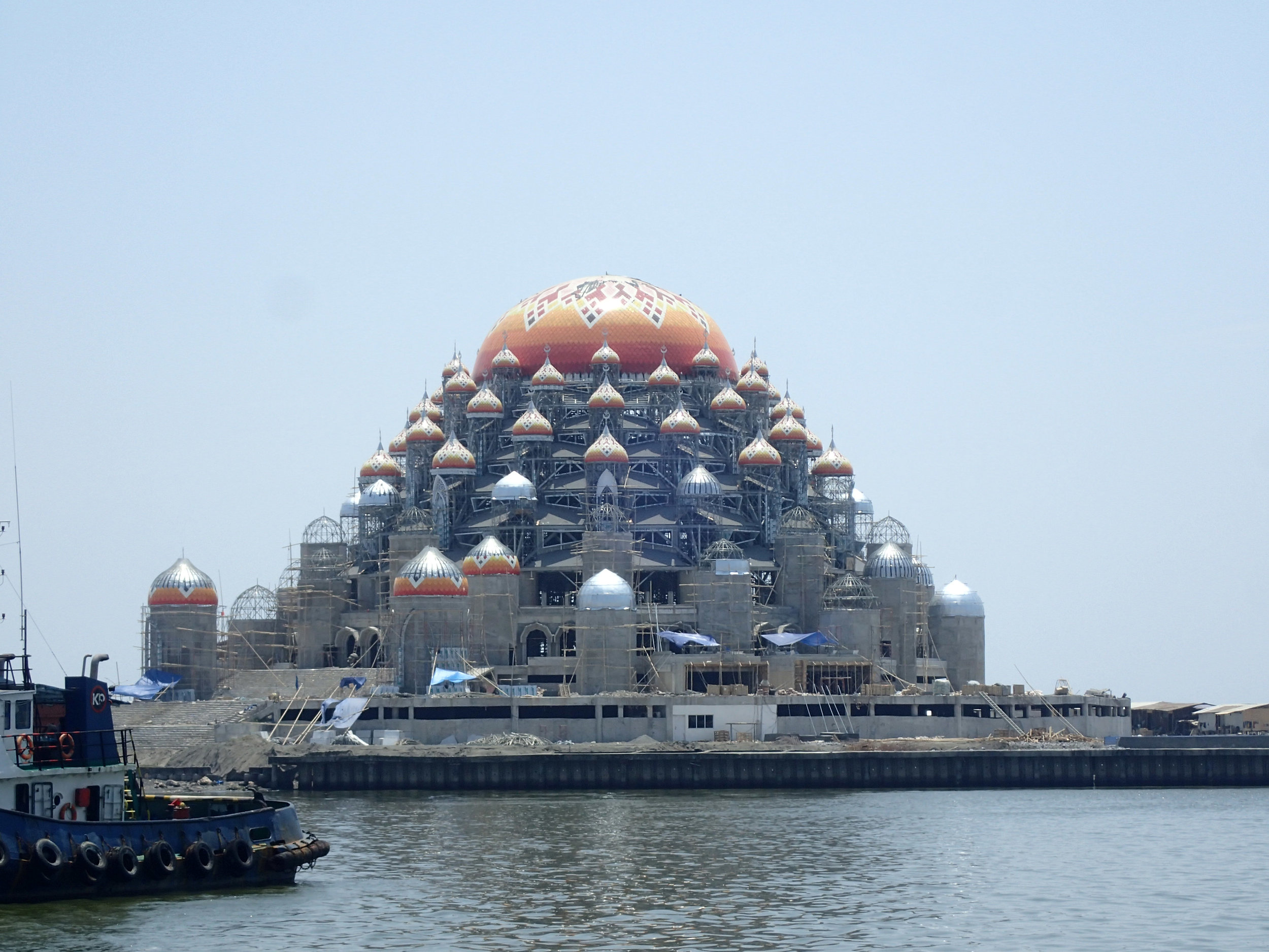 monster mosque under construction.jpg