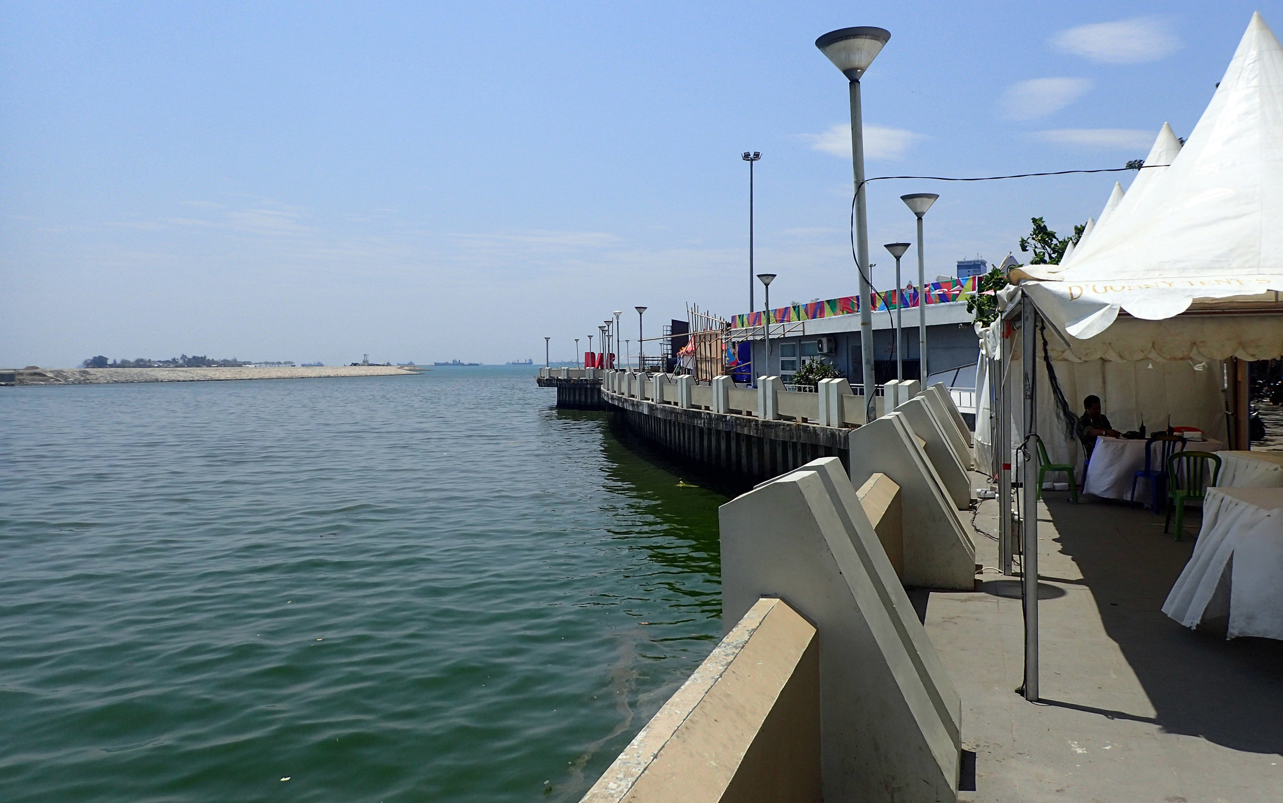 Makassar harbor.jpg