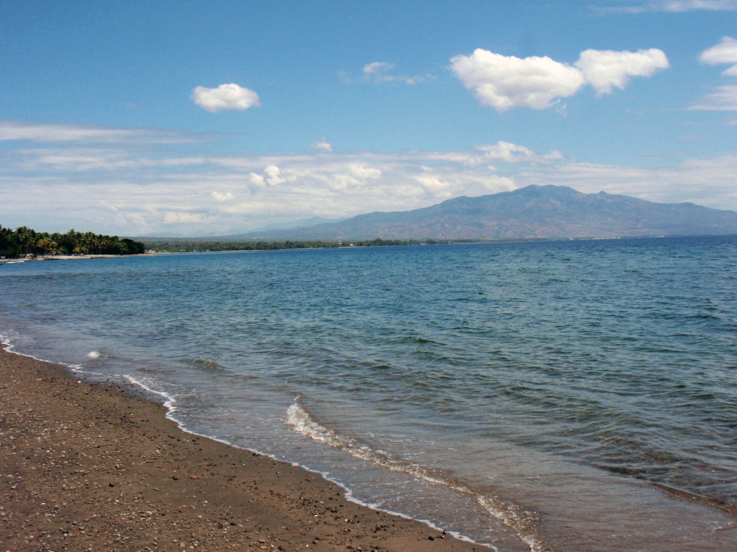 Maumere Bay.jpg