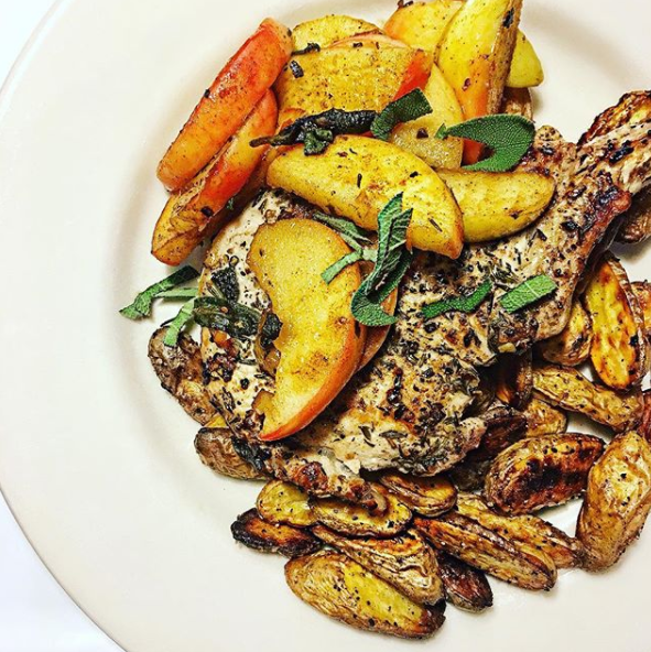 One Pan Pork &amp; Apples