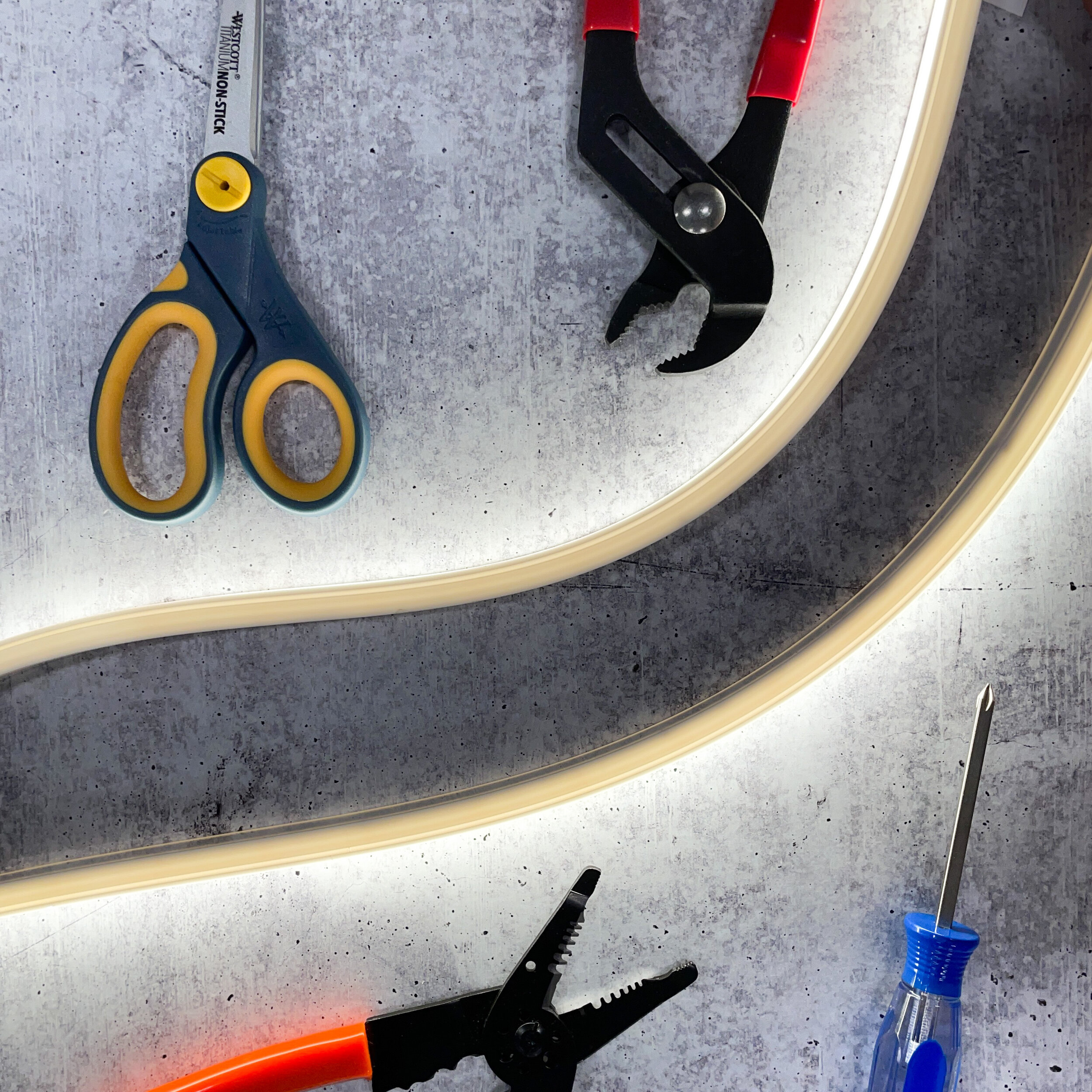 Social Media - Product Feature - Diode LED