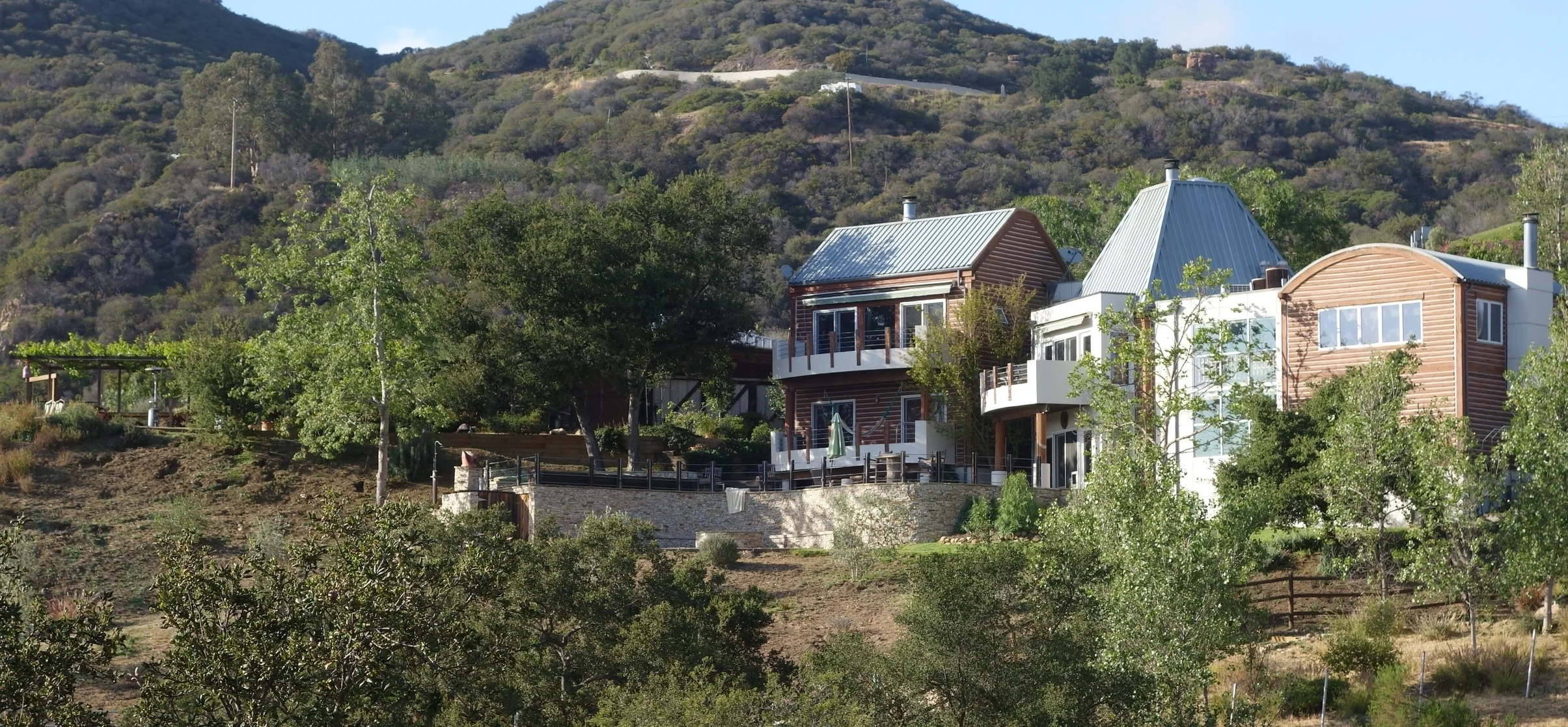 RanchHouseExterior.JPG
