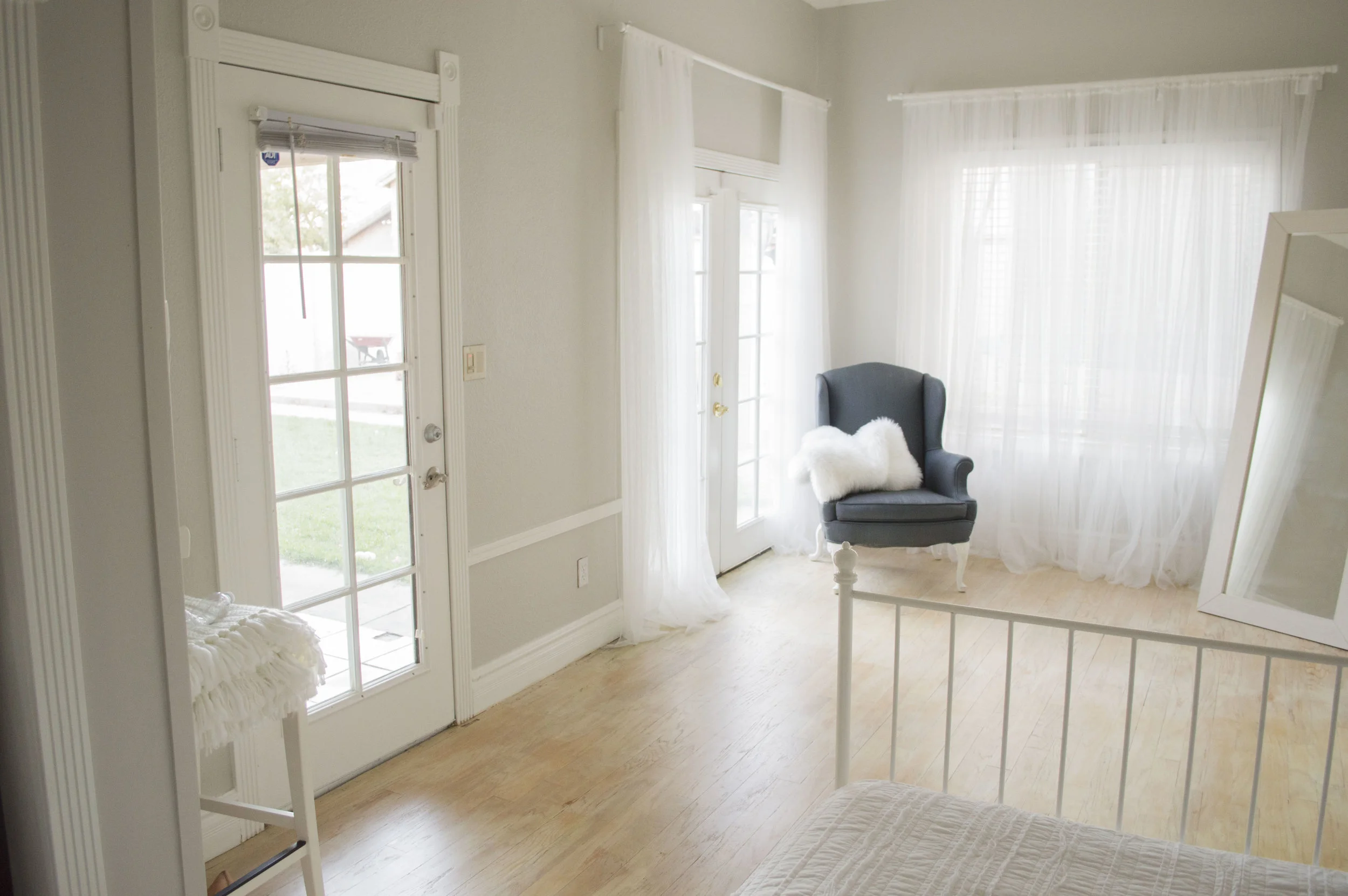  Intimate Natural Light Photo Studio Tour | Boudoir Photography Studio serving Phoenix, Mesa, Gilbert, Chandler Area