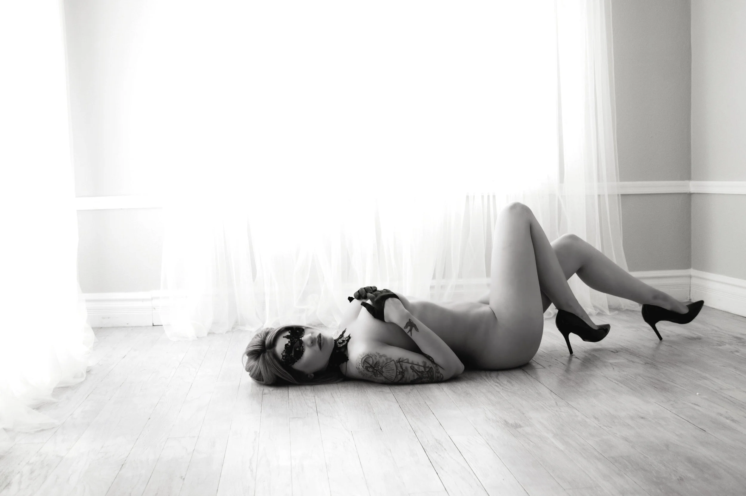 neo-noir-gilbert-boudoir-photography-az-03.jpg