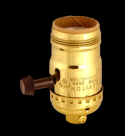 TURN KNOB MEDIUM BASE SOCKET WITH UNO THREAD