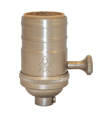 3-WAY TURNED MEDIUM BASE SOCKET