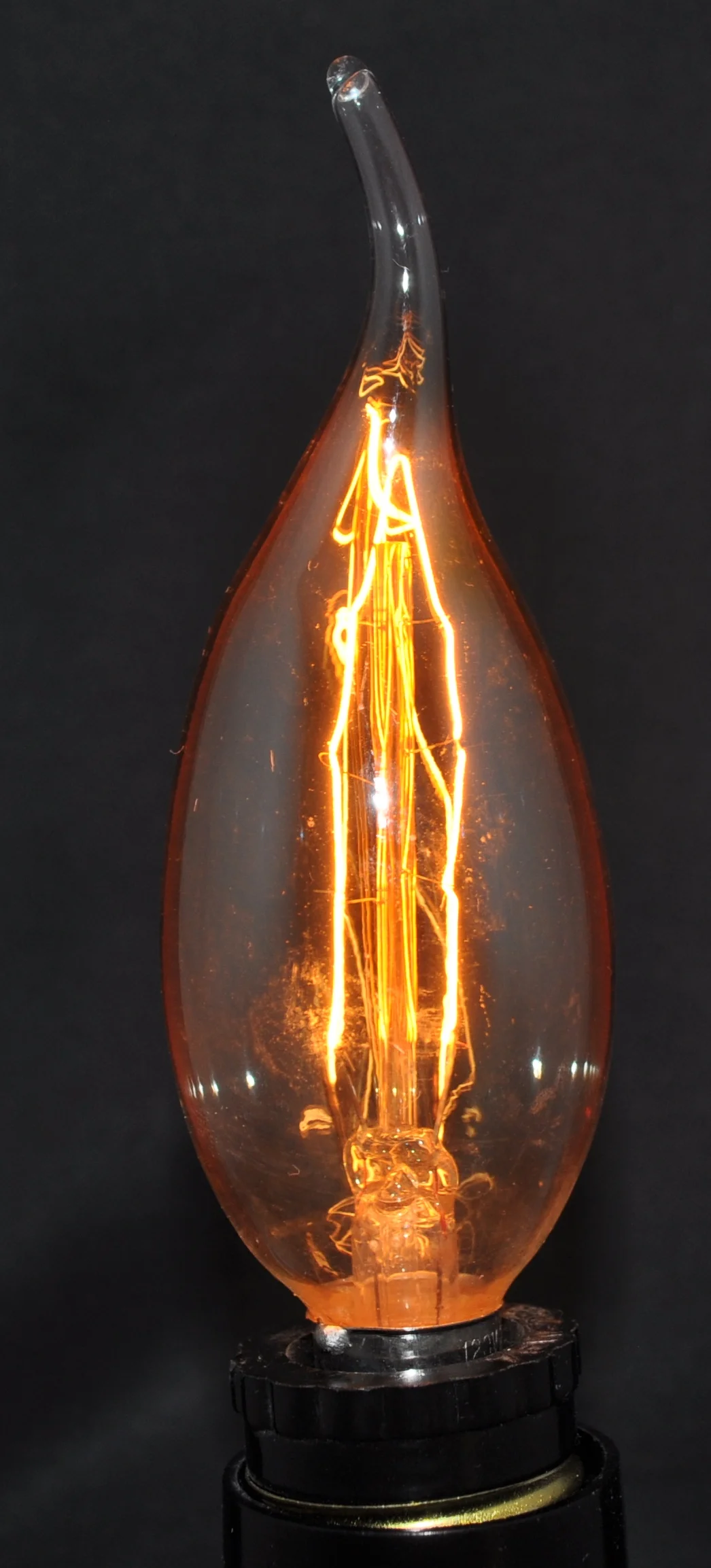 EDISON LIGHT BULB