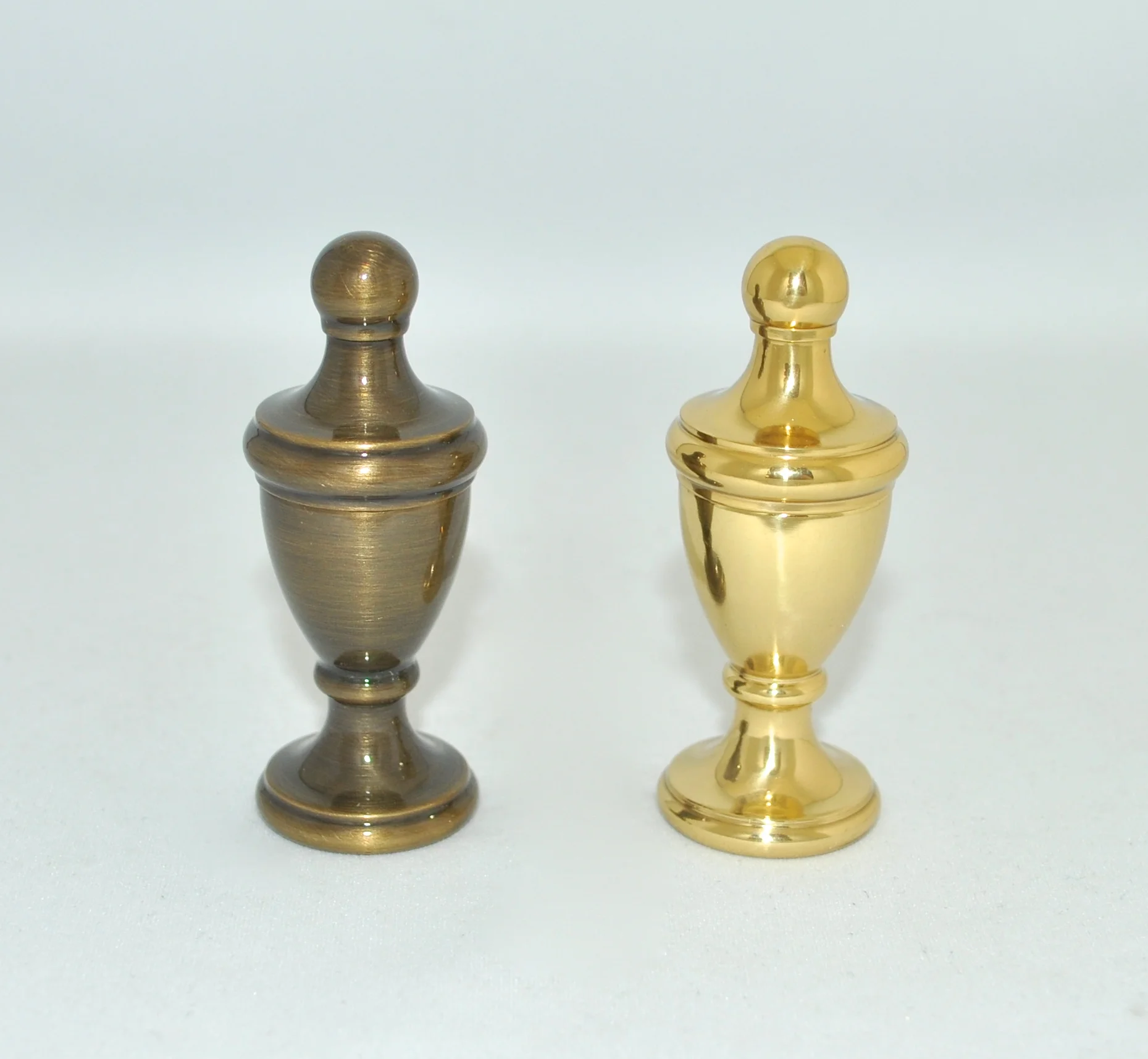 SOLID BRASS FINIAL