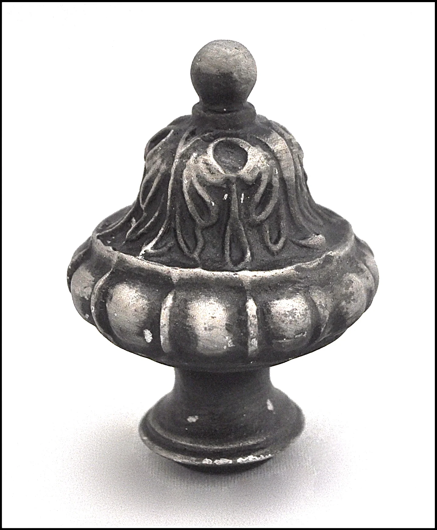 CLASSIC STYLE FINIAL