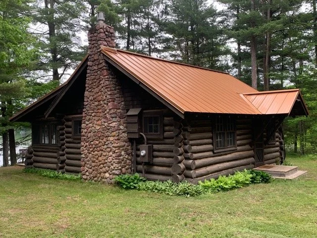 The Log Cottage